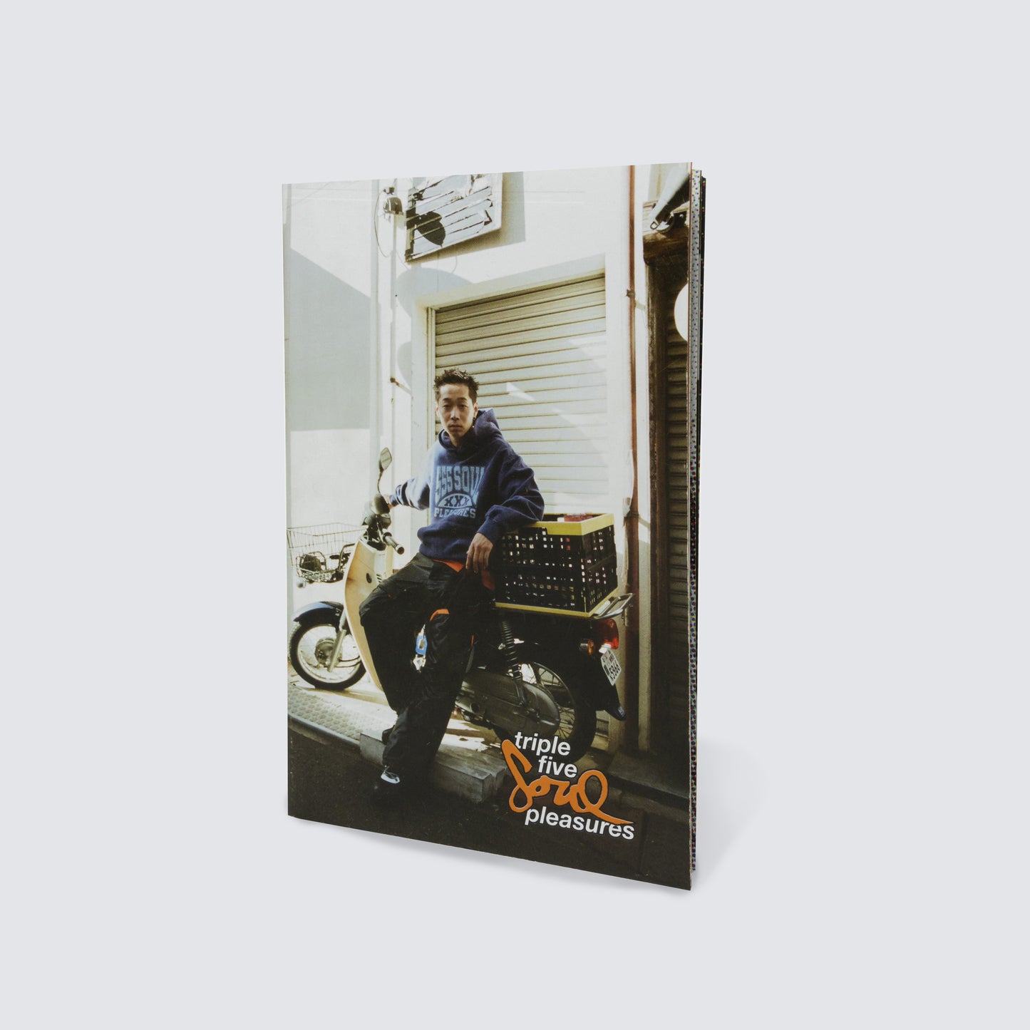 555 x PLEASURES ZINE