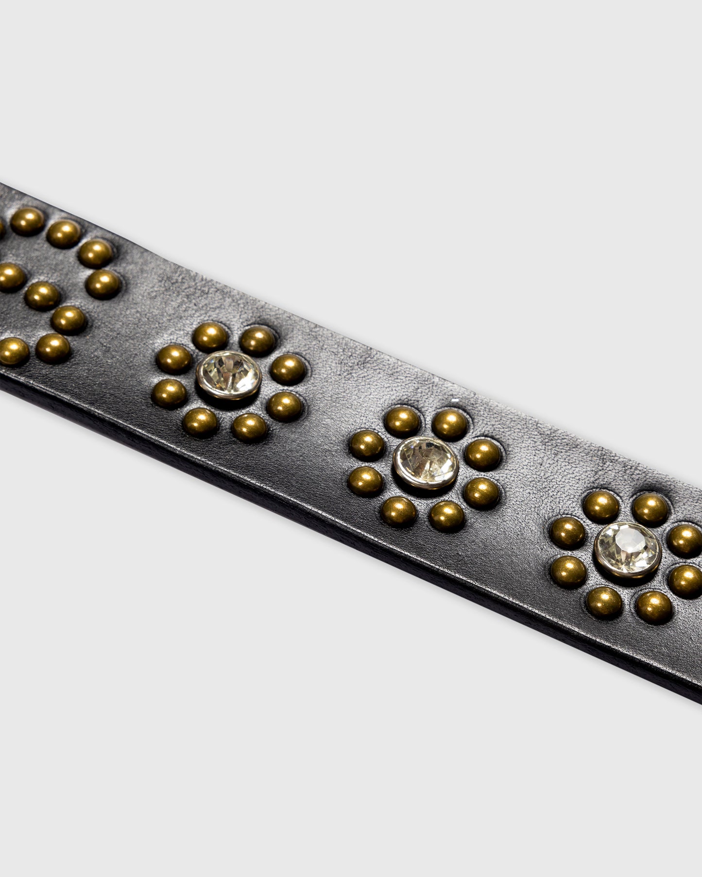 STUDDED BELT