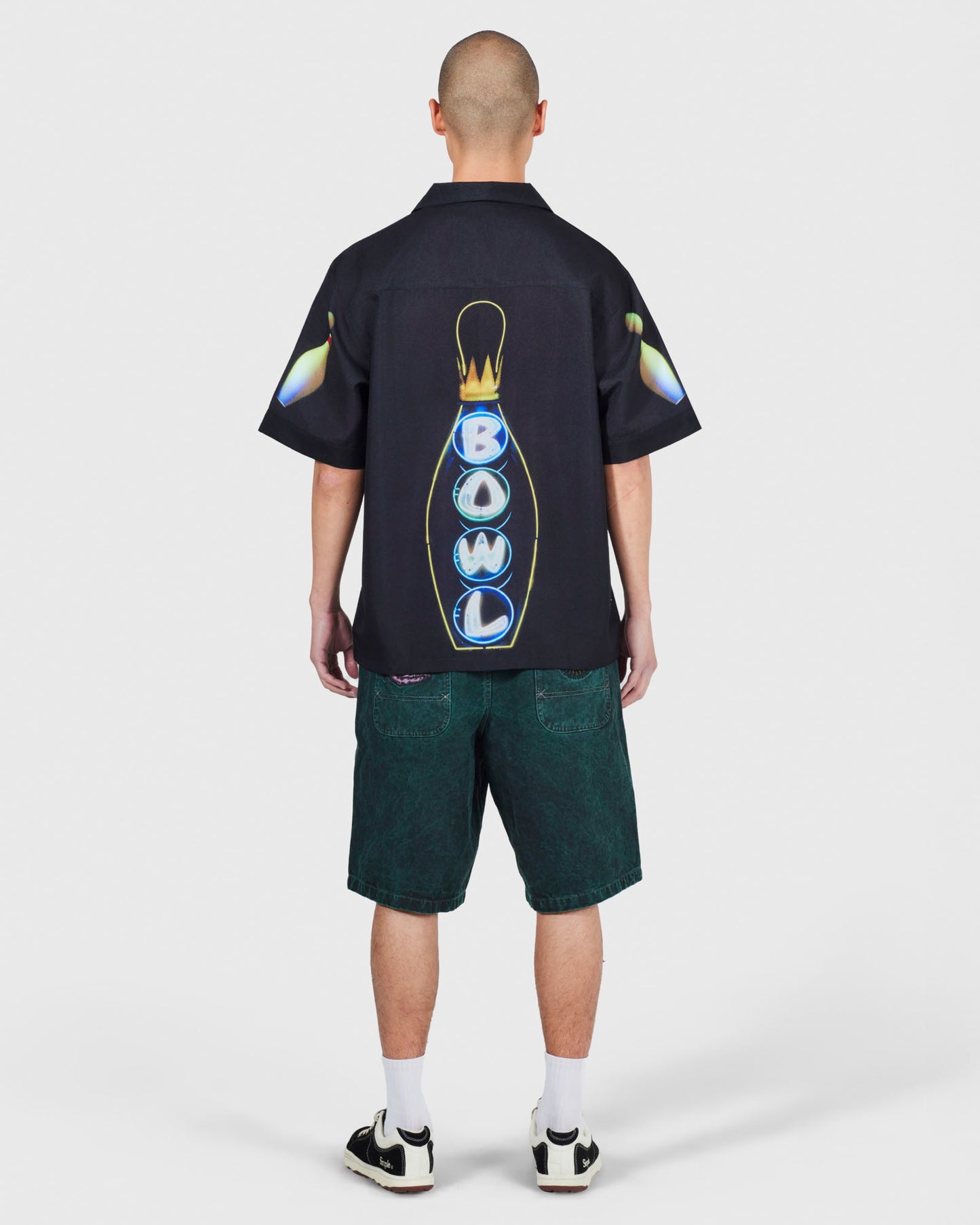 TIME BOWLING BUTTON UP