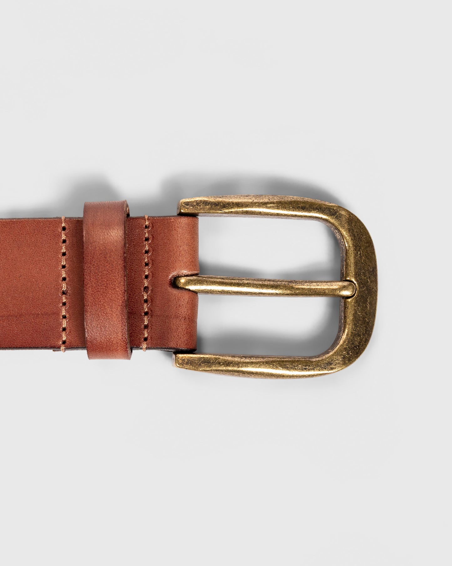 STUDDED BELT
