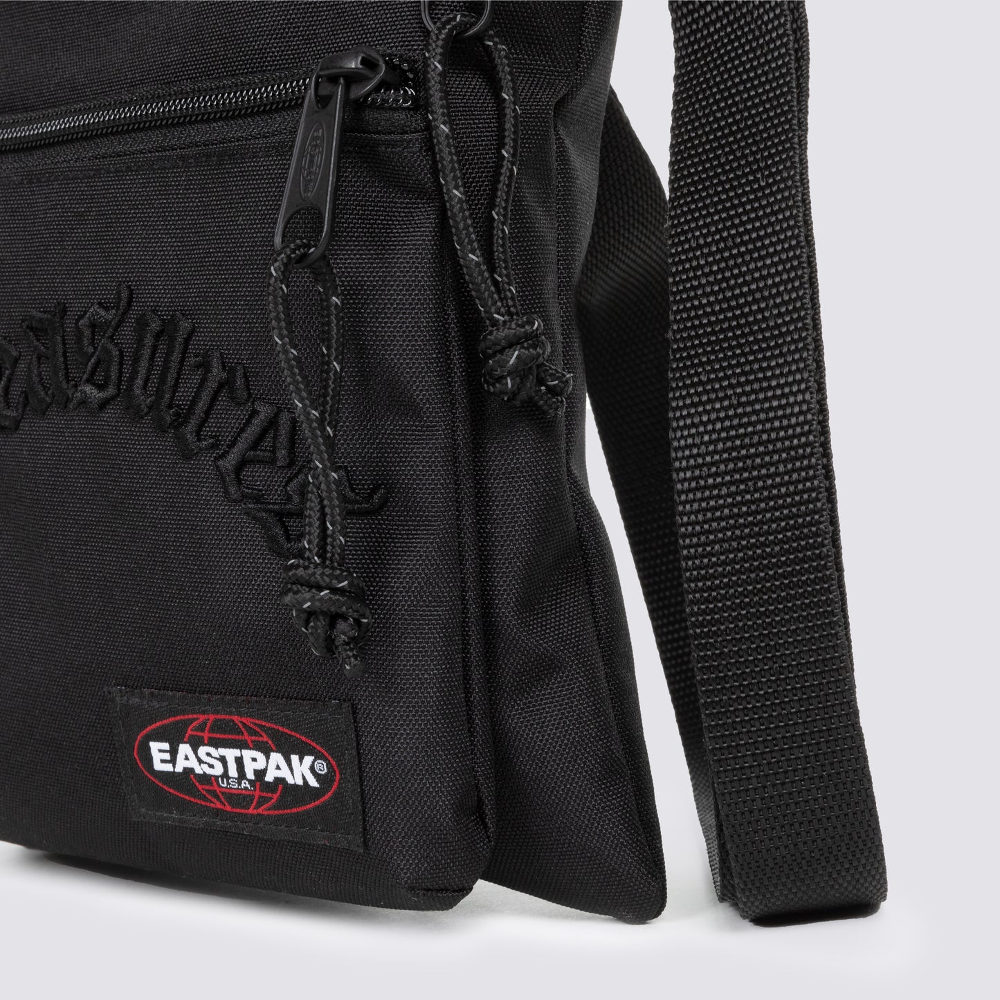 EASTPAK x PLEASURES RUSHER MINI BAG