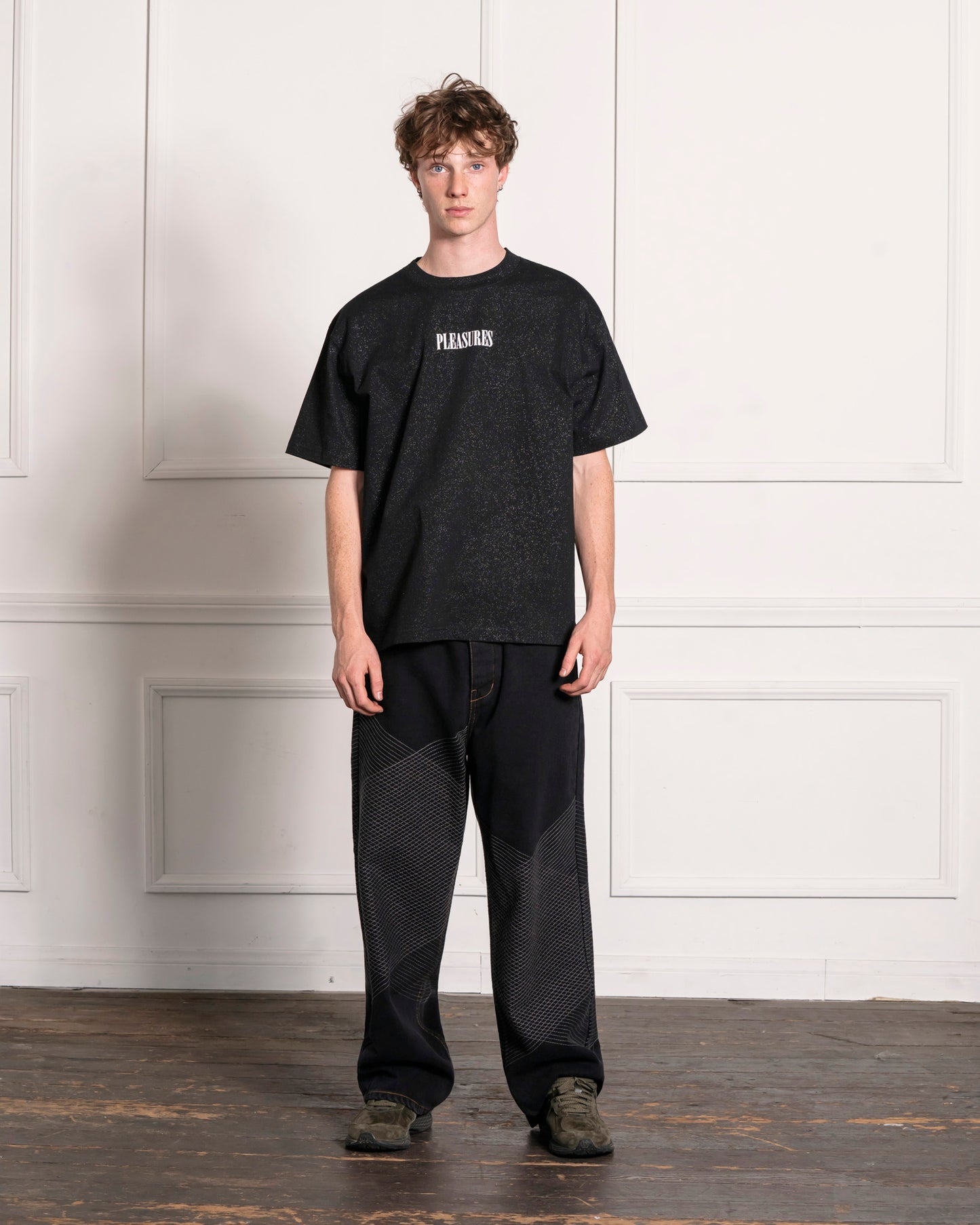 STARRY HEAVYWEIGHT SHIRT