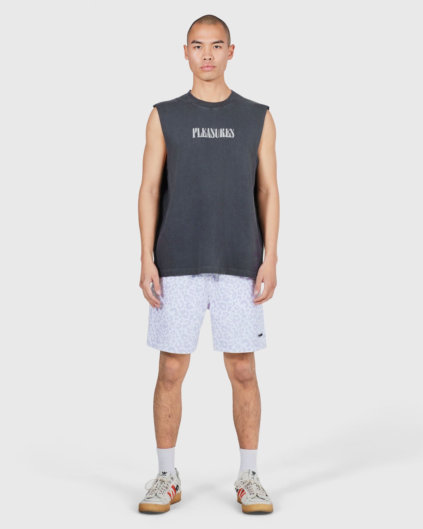 ONYX SLEEVELESS SHIRT