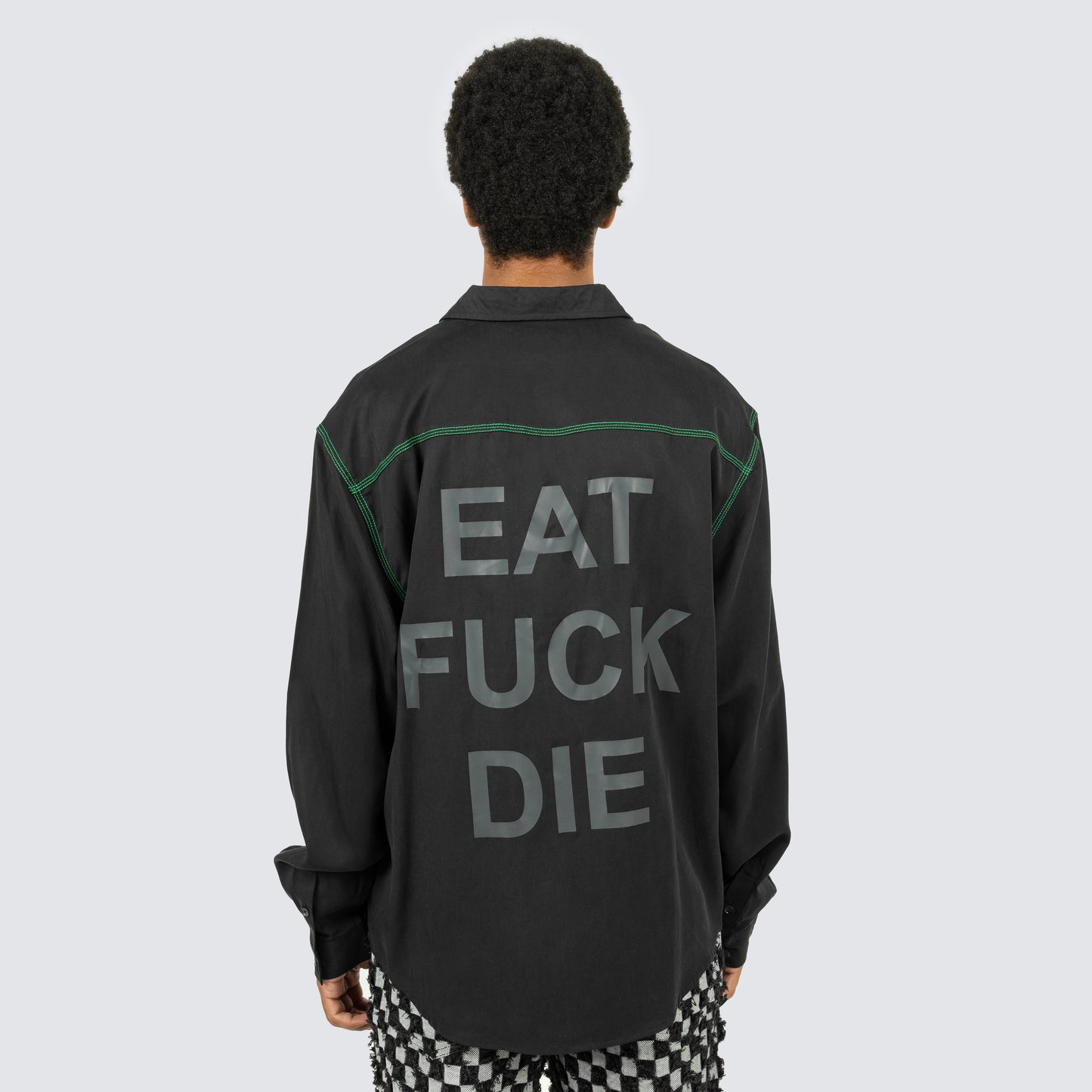 LIFE BUTTON DOWN