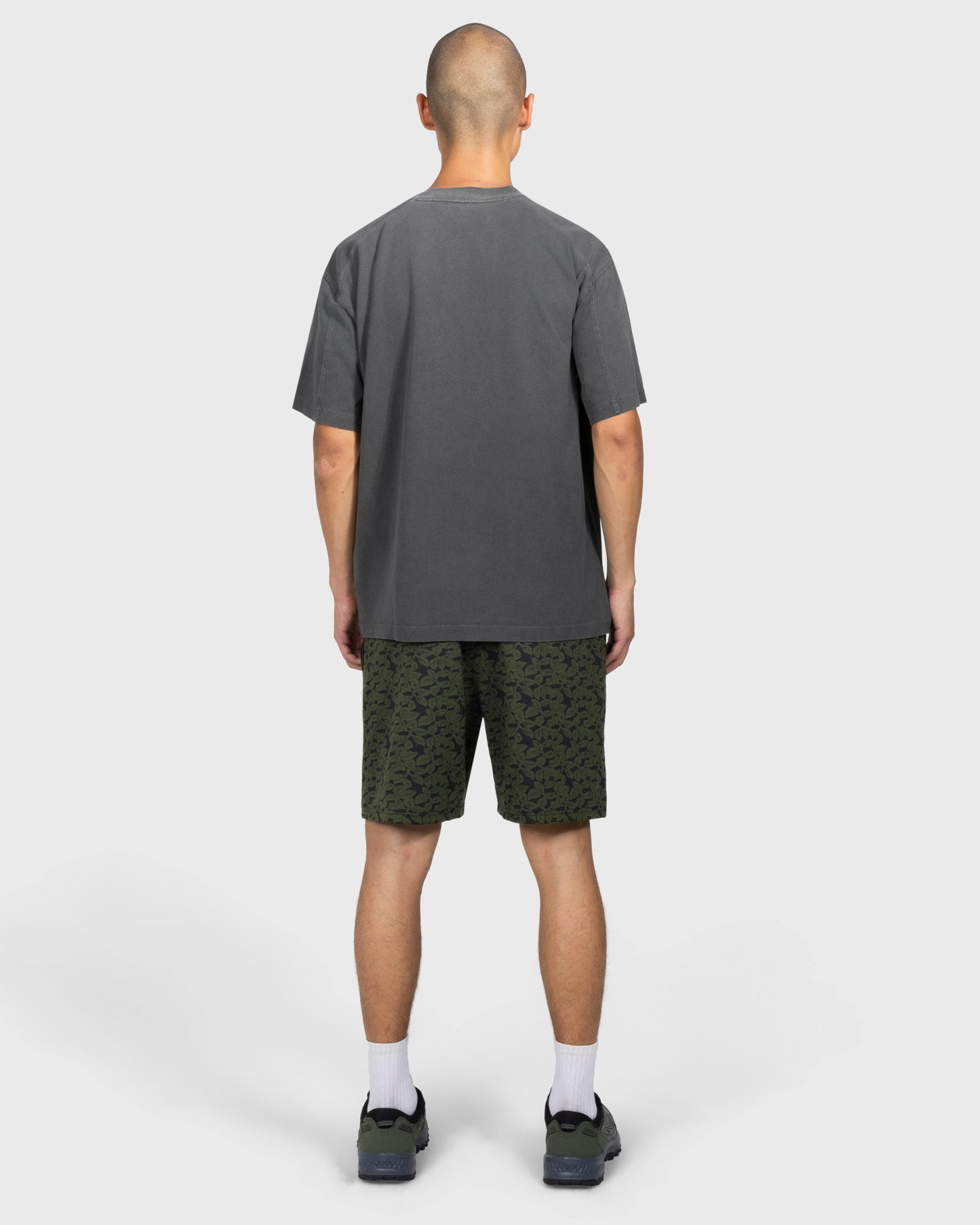 LEAF JACQUARD SHORTS