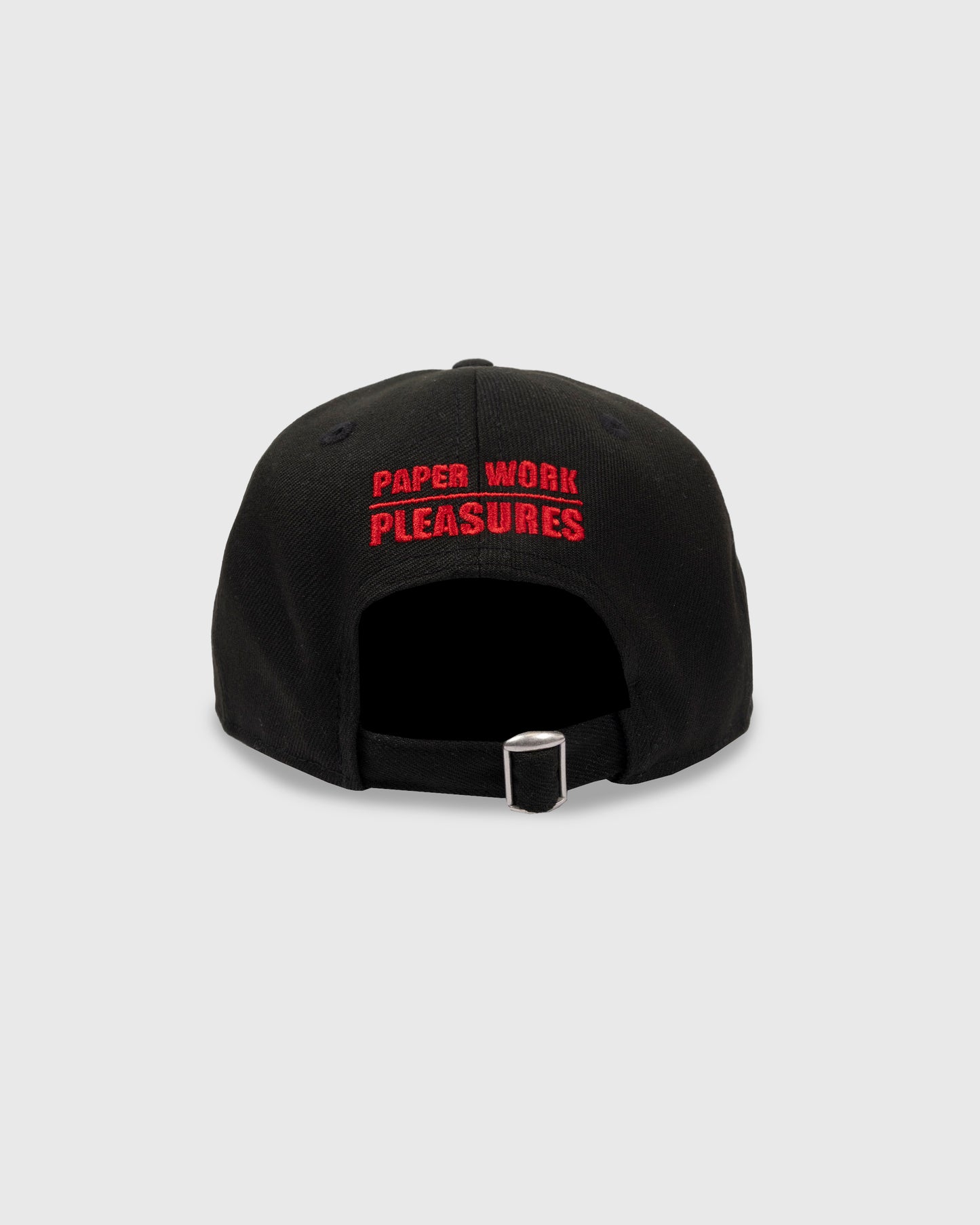 ART & PUBLICATIONS STRAPBACK