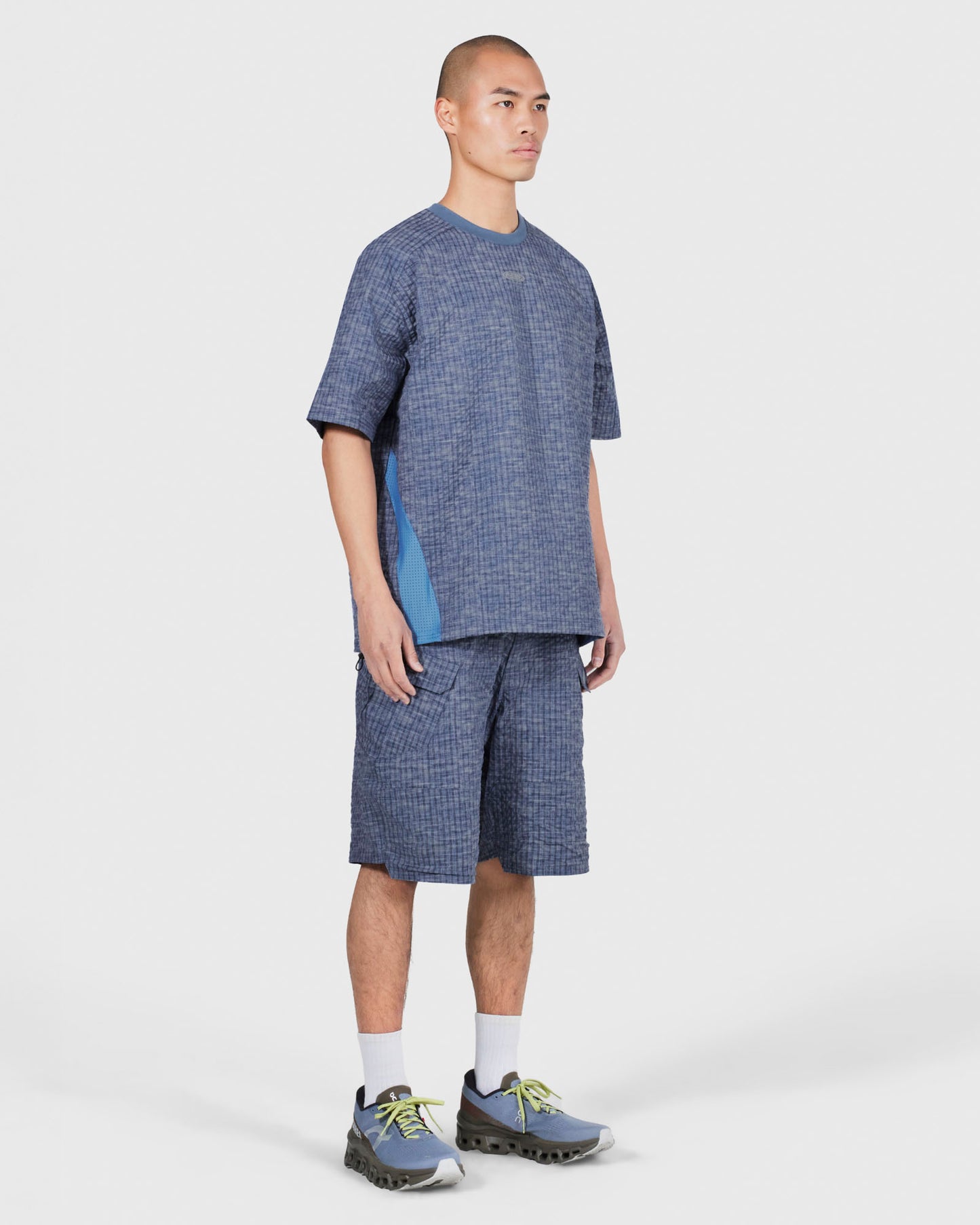 OVAL TECH SHIRT