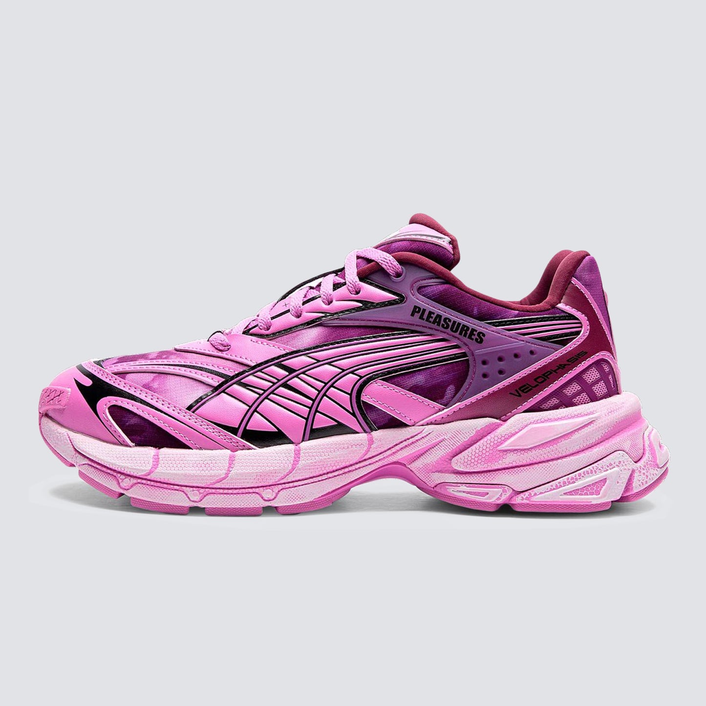 PLEASURES x PUMA VELOPHASIS