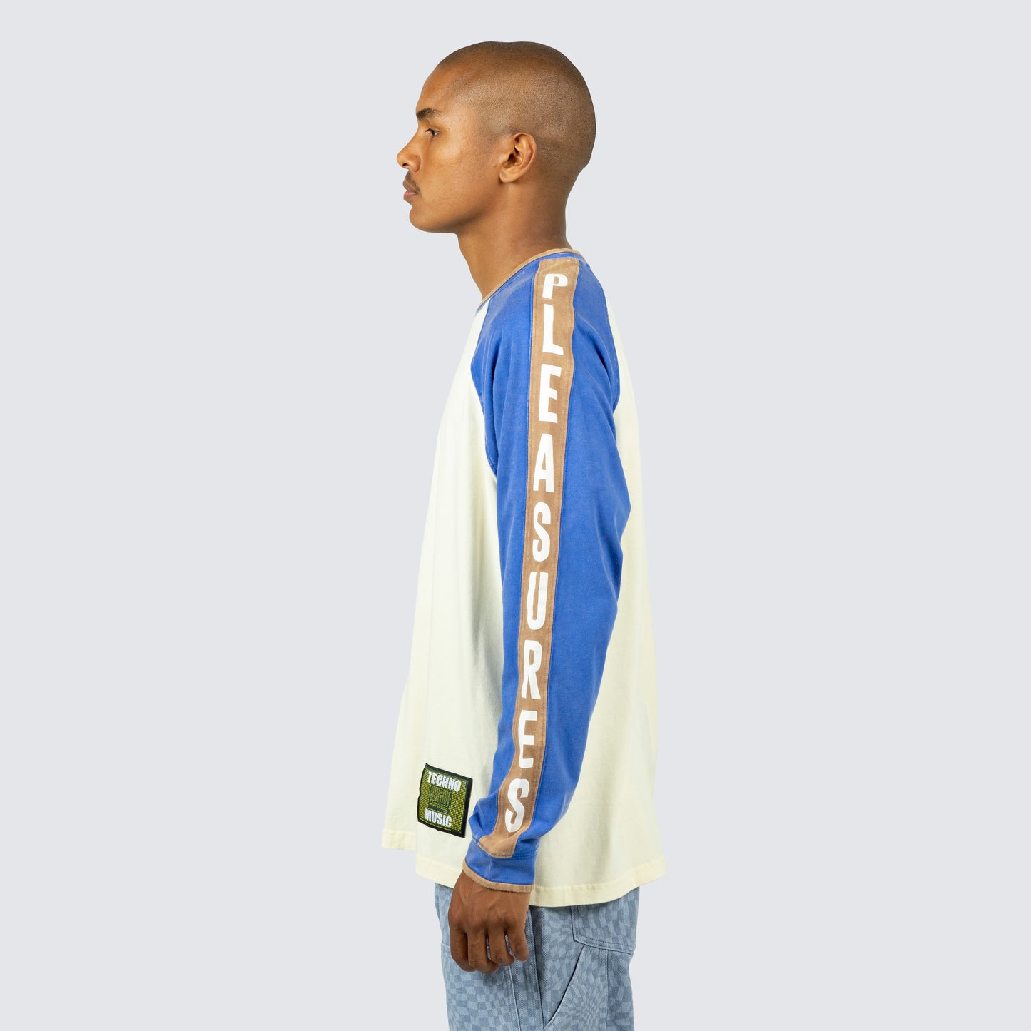 TECHNO RAGLAN LONG SLEEVE