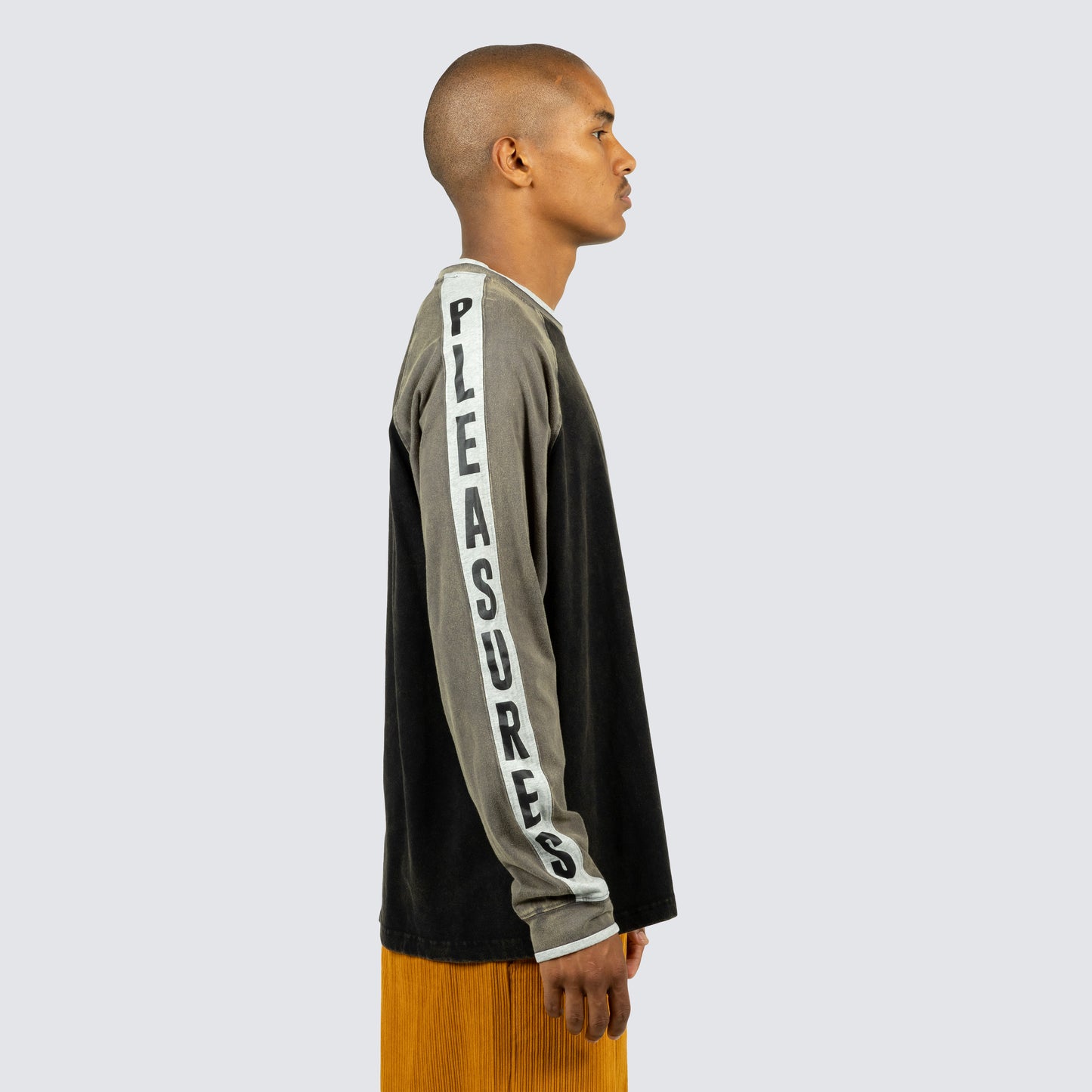 TECHNO RAGLAN LONG SLEEVE