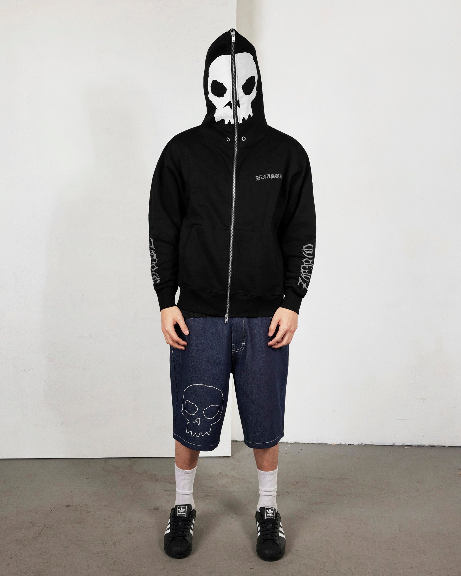 BALACLAVA ZIP HOODIE – PLEASURES