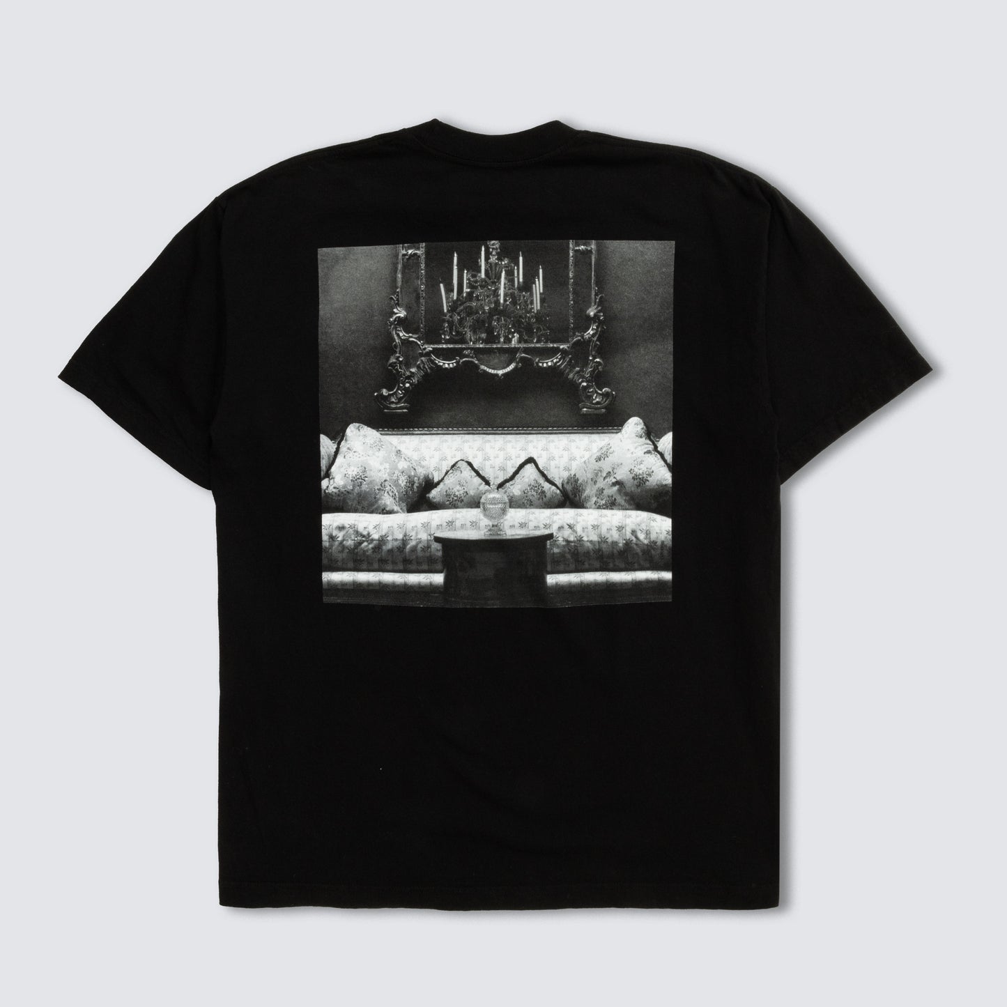 COUCH T-SHIRT