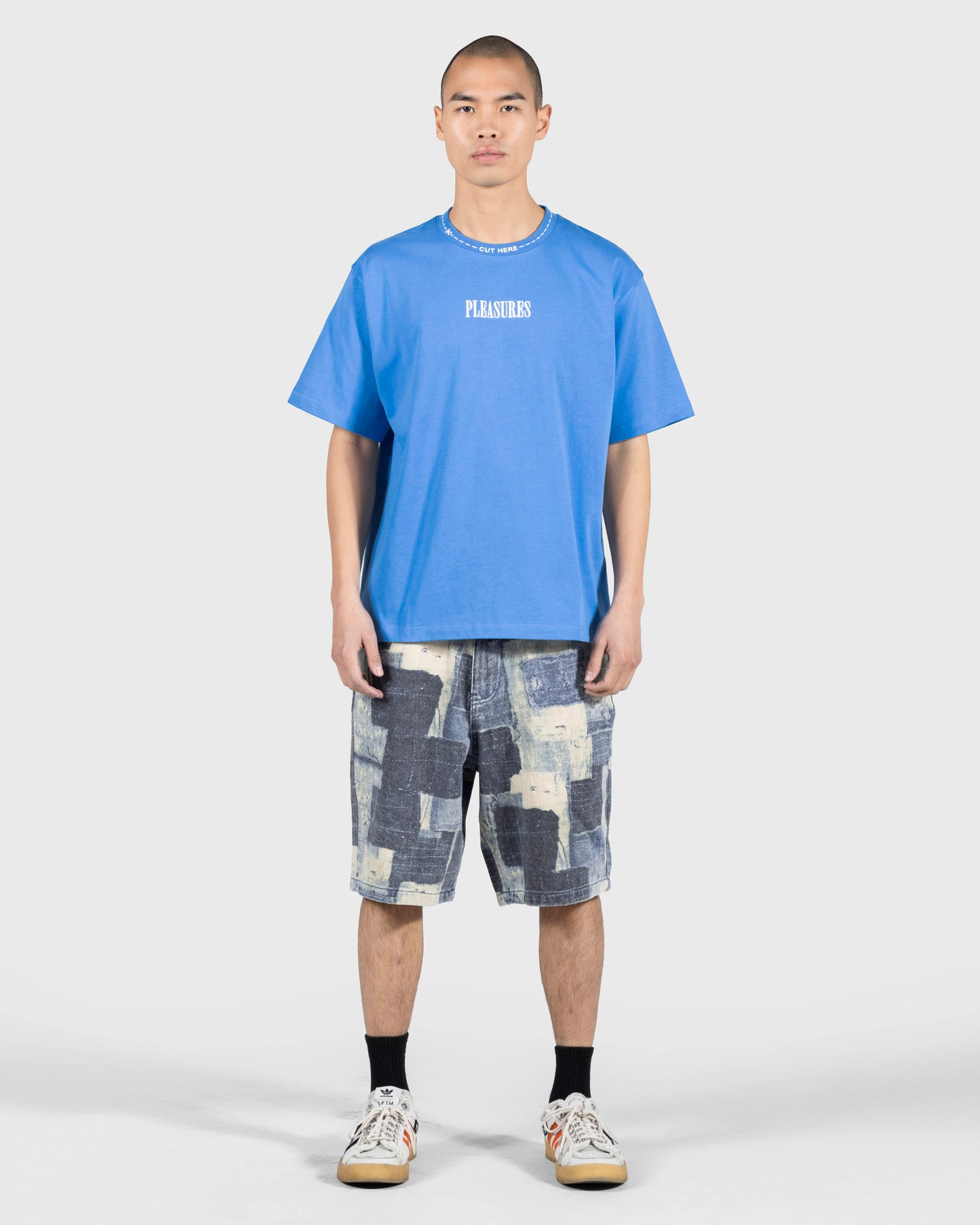 CUT HERE HEAVYWEIGHT SHIRT