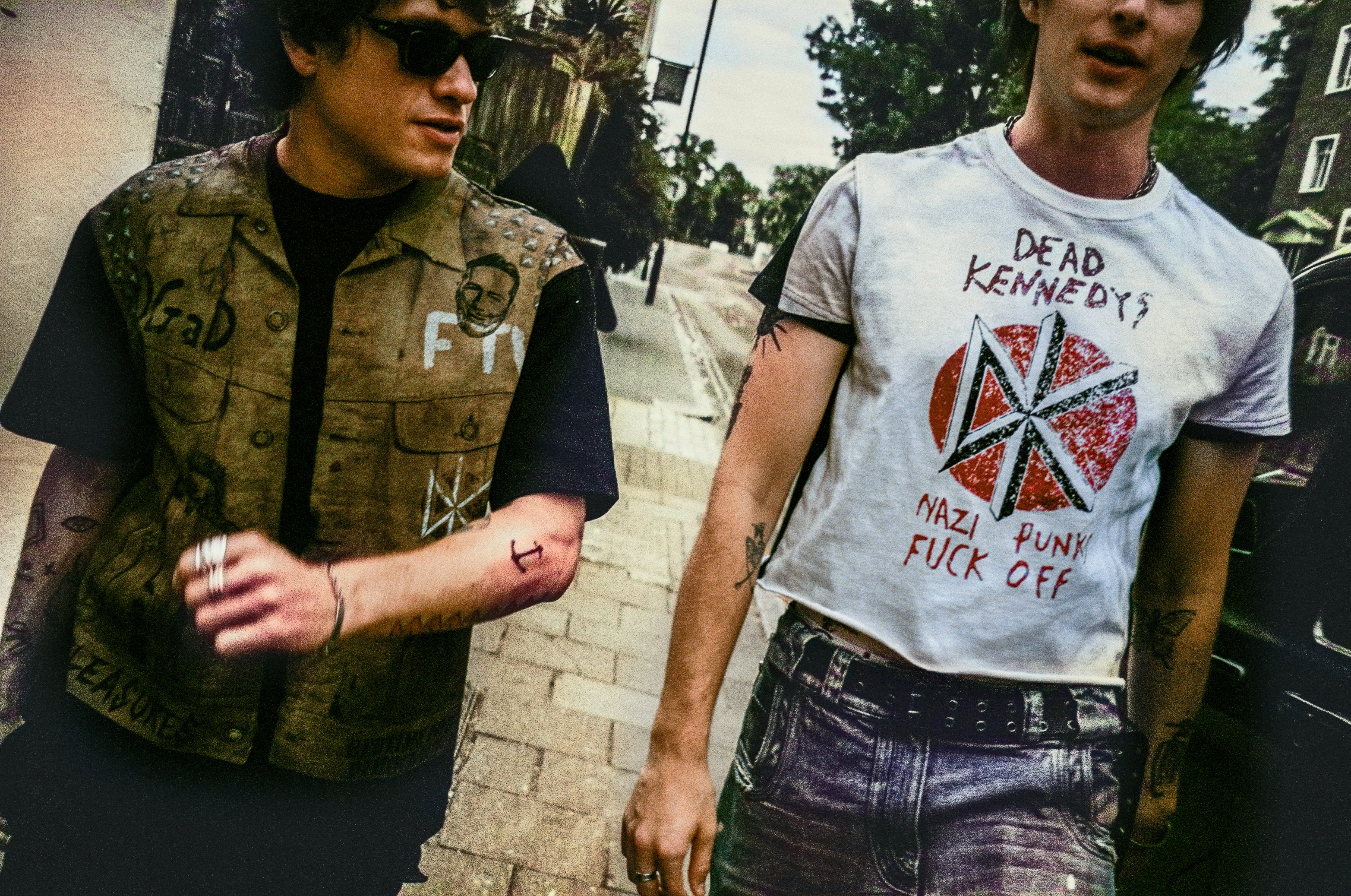 DEAD KENNEDYS X PLEASURES