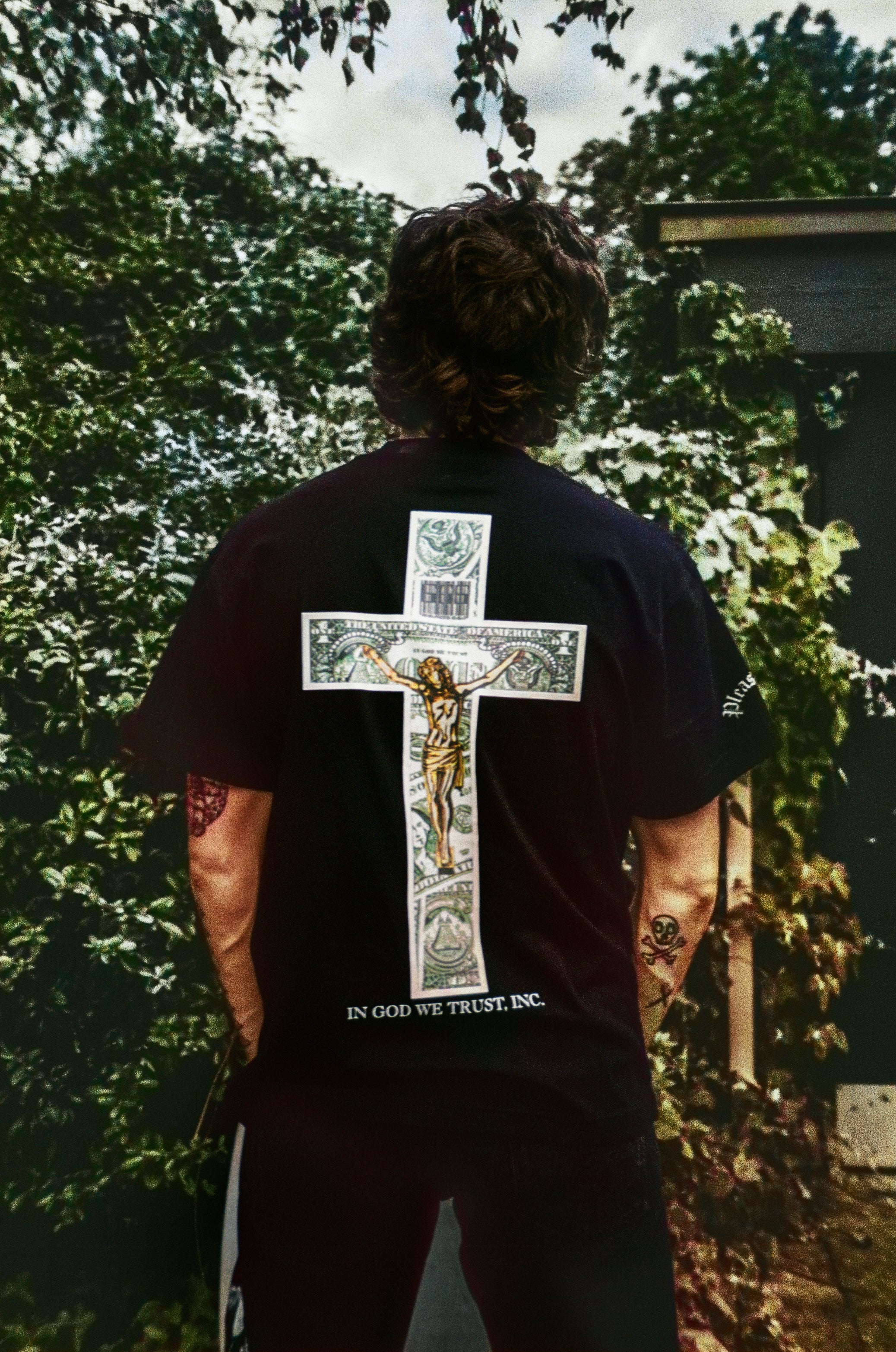 DEAD KENNEDYS X PLEASURES