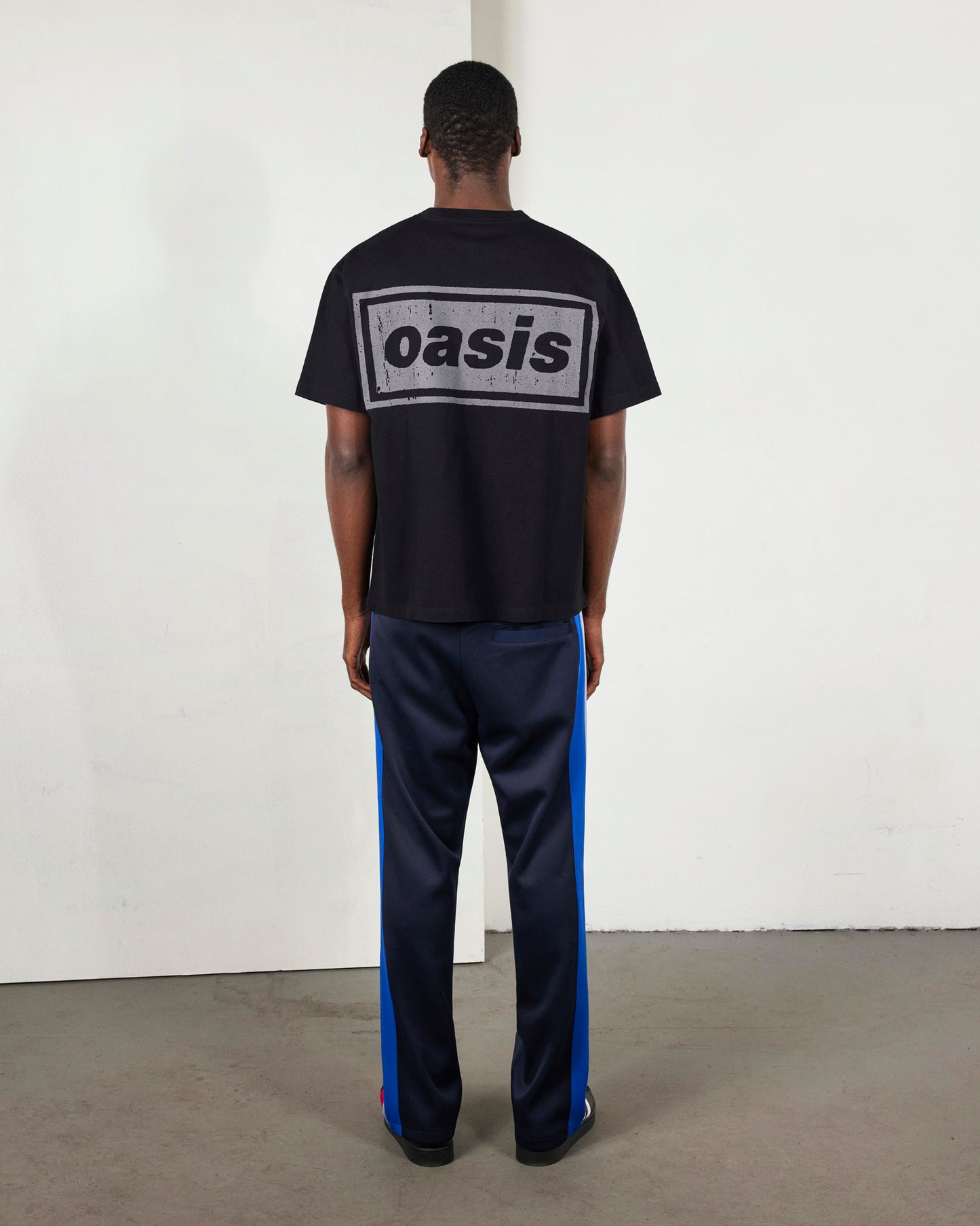 DEFINITELY HEAVYWEIGHT SHIRT