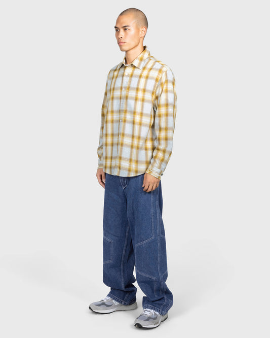 DIZZLE BUTTON UP