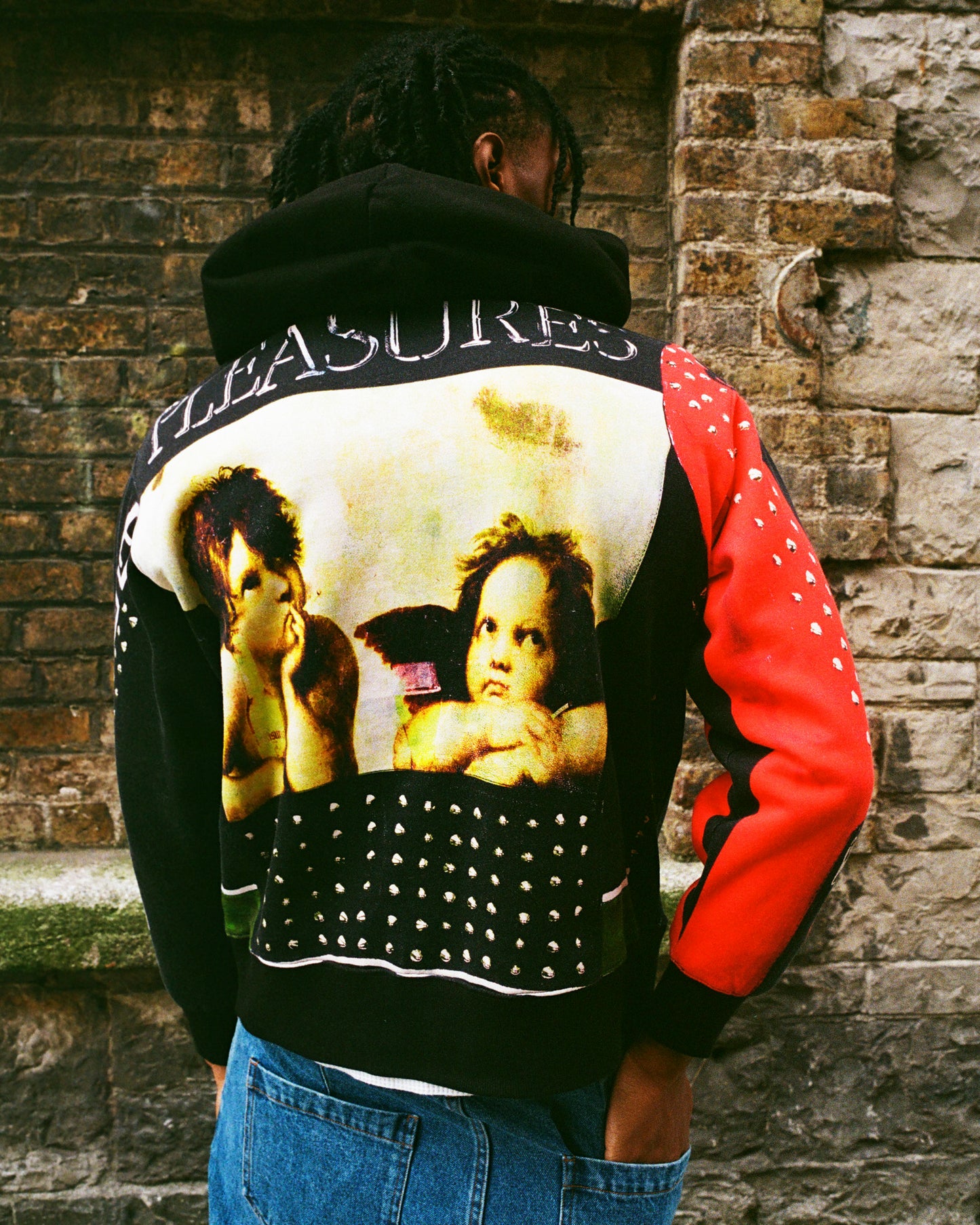 EXPLOSION HOODIE