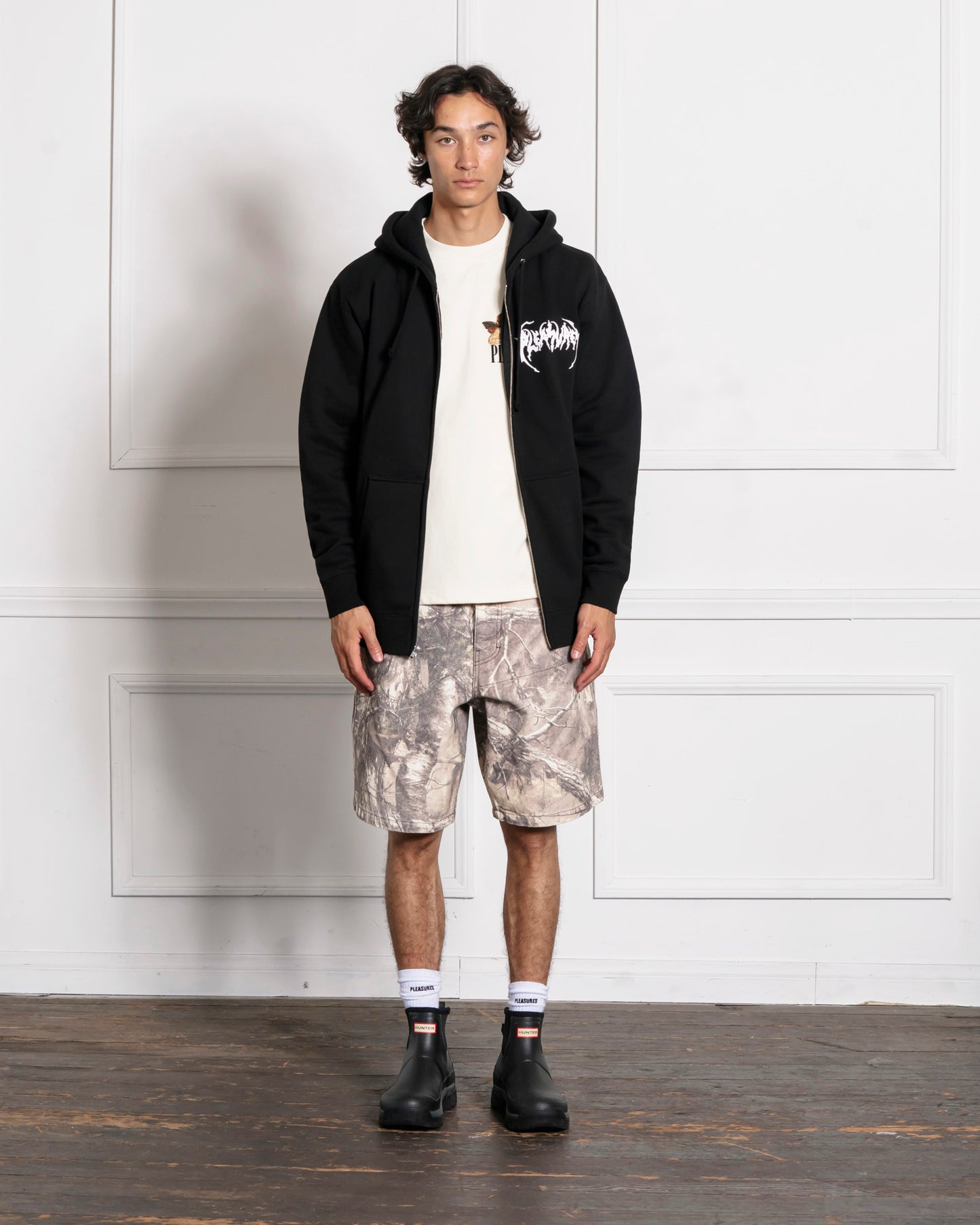 POND ZIP HOODIE