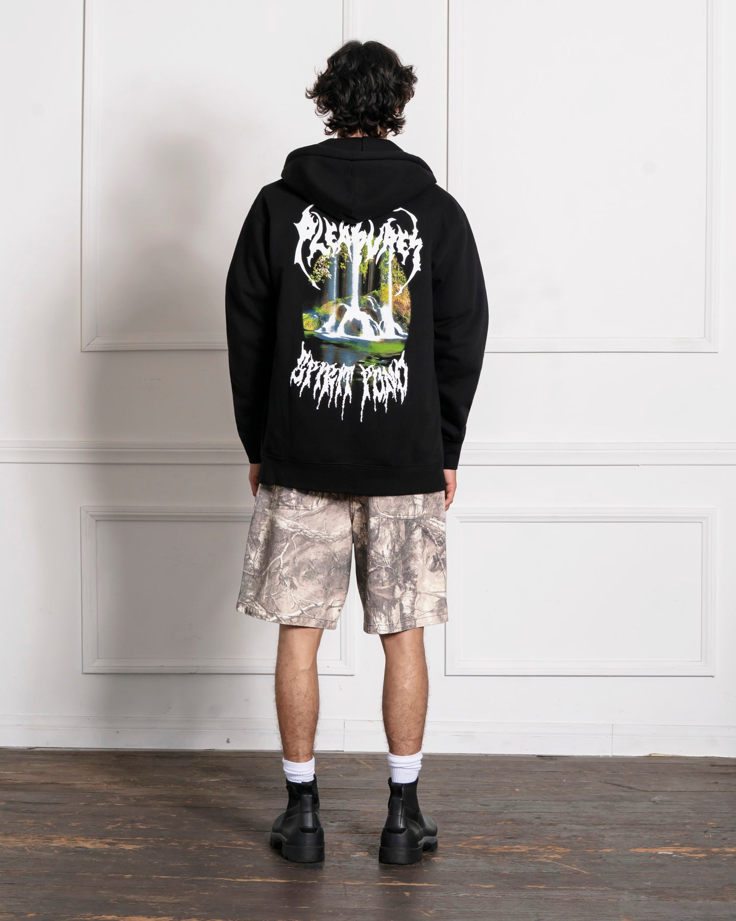 POND ZIP HOODIE