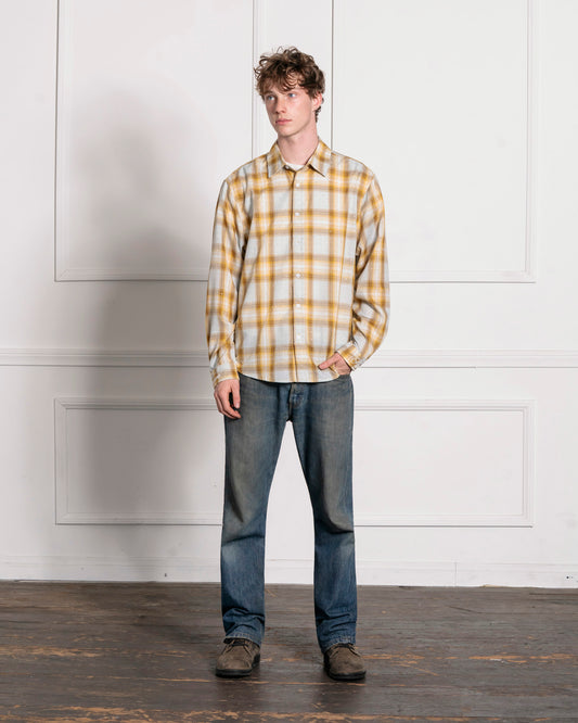 DIZZLE BUTTON UP