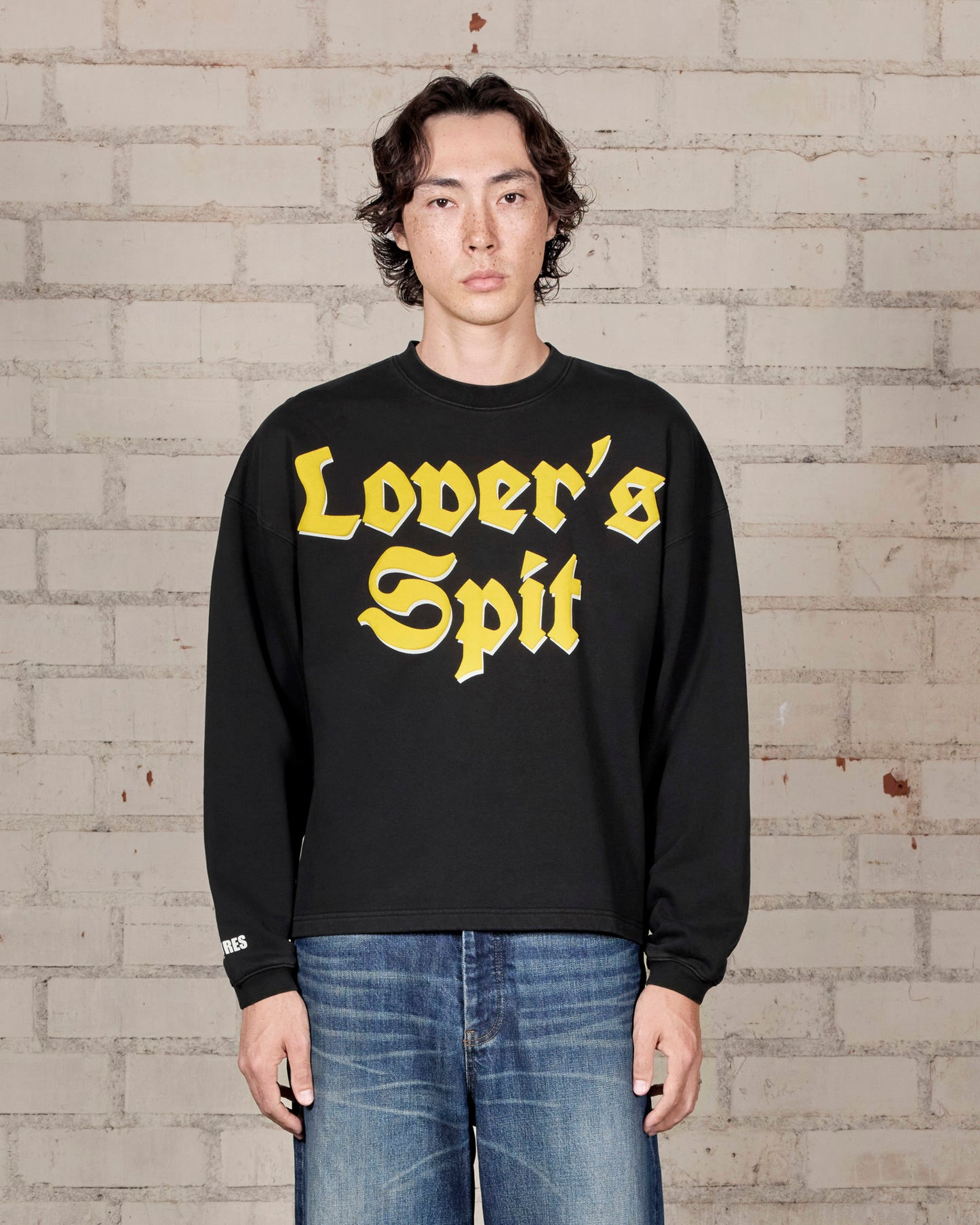 SPIT CREWNECK