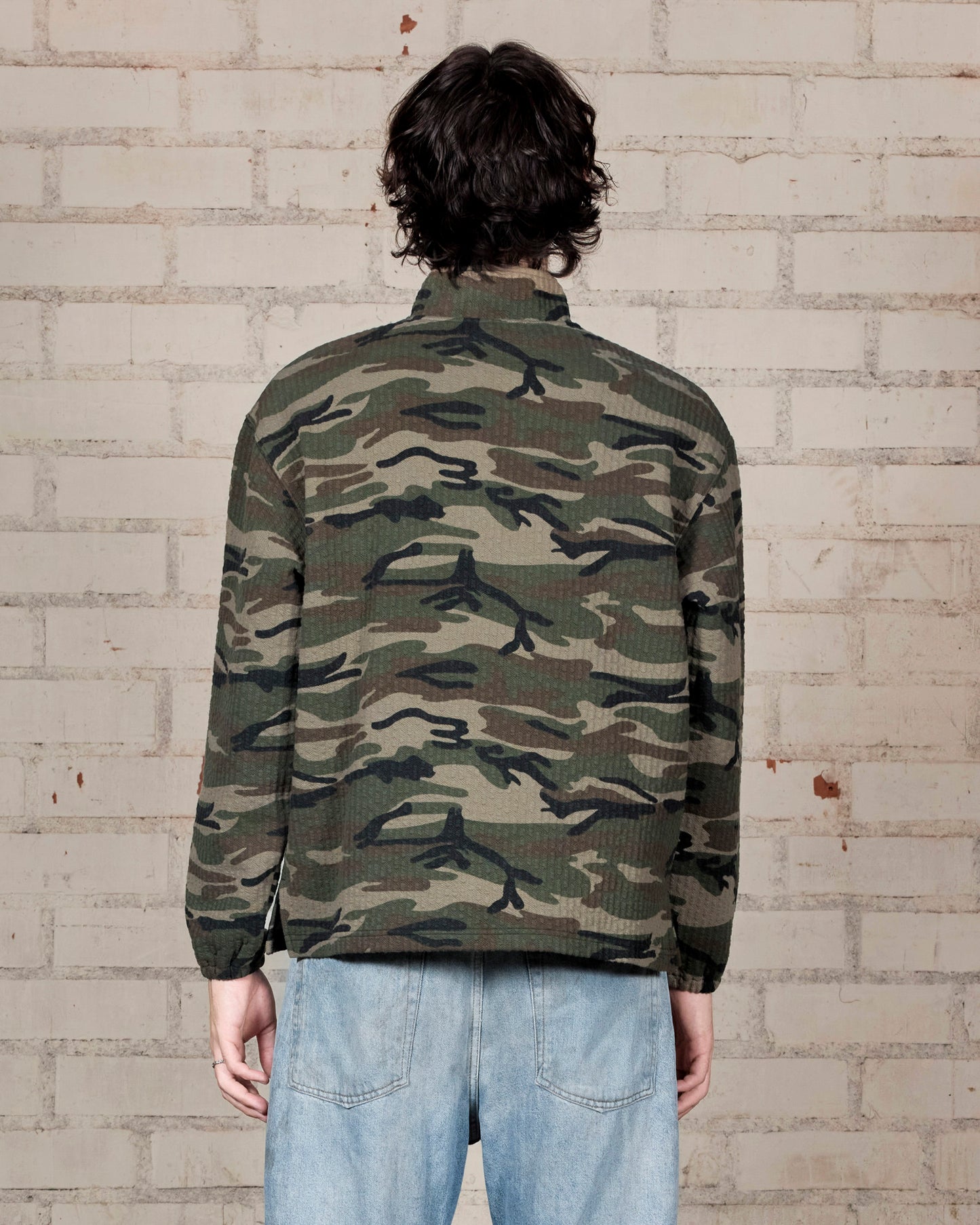 TEXTURED CAMO QUARTER ZIP