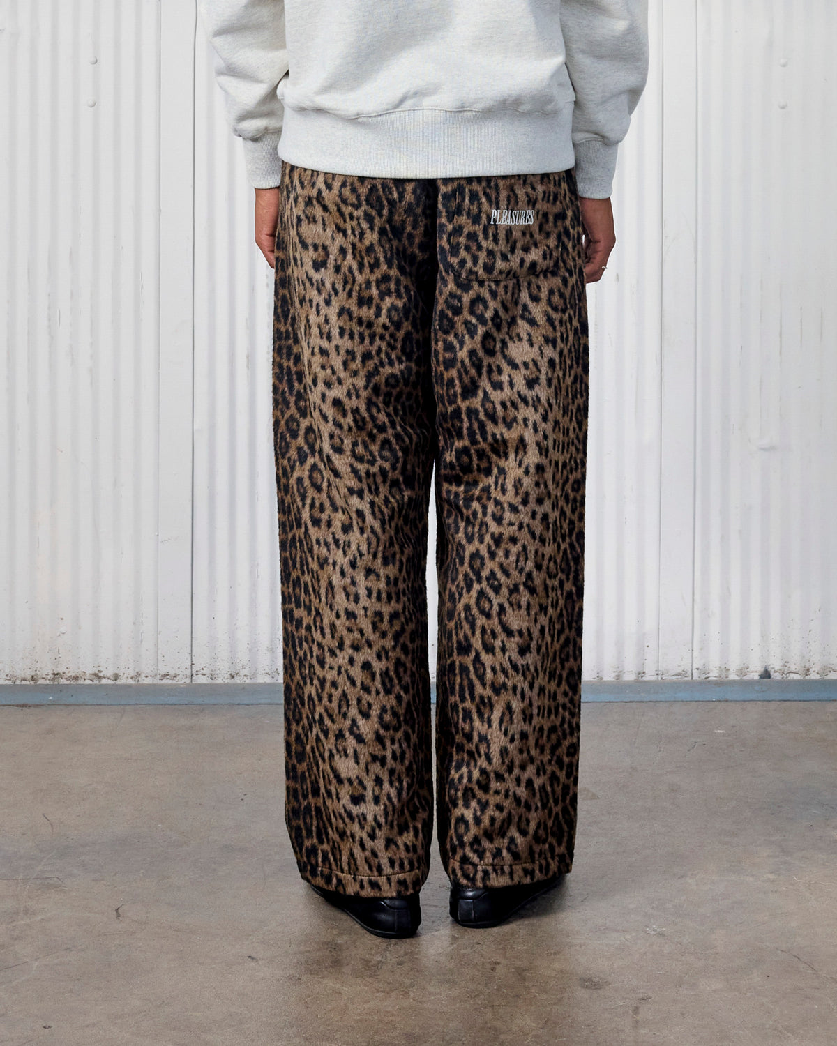 FUZZY LEOPARD SWEATPANTS