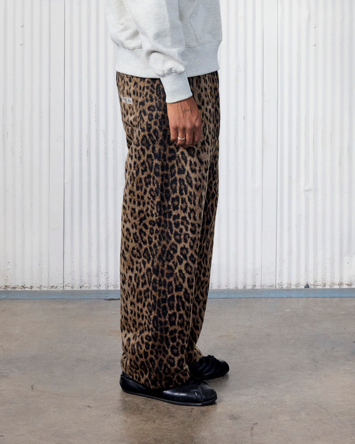FUZZY LEOPARD SWEATPANTS