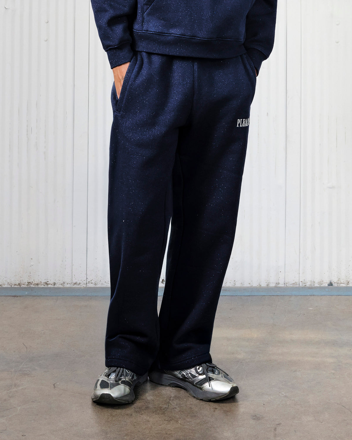 GLITTER SWEATPANTS