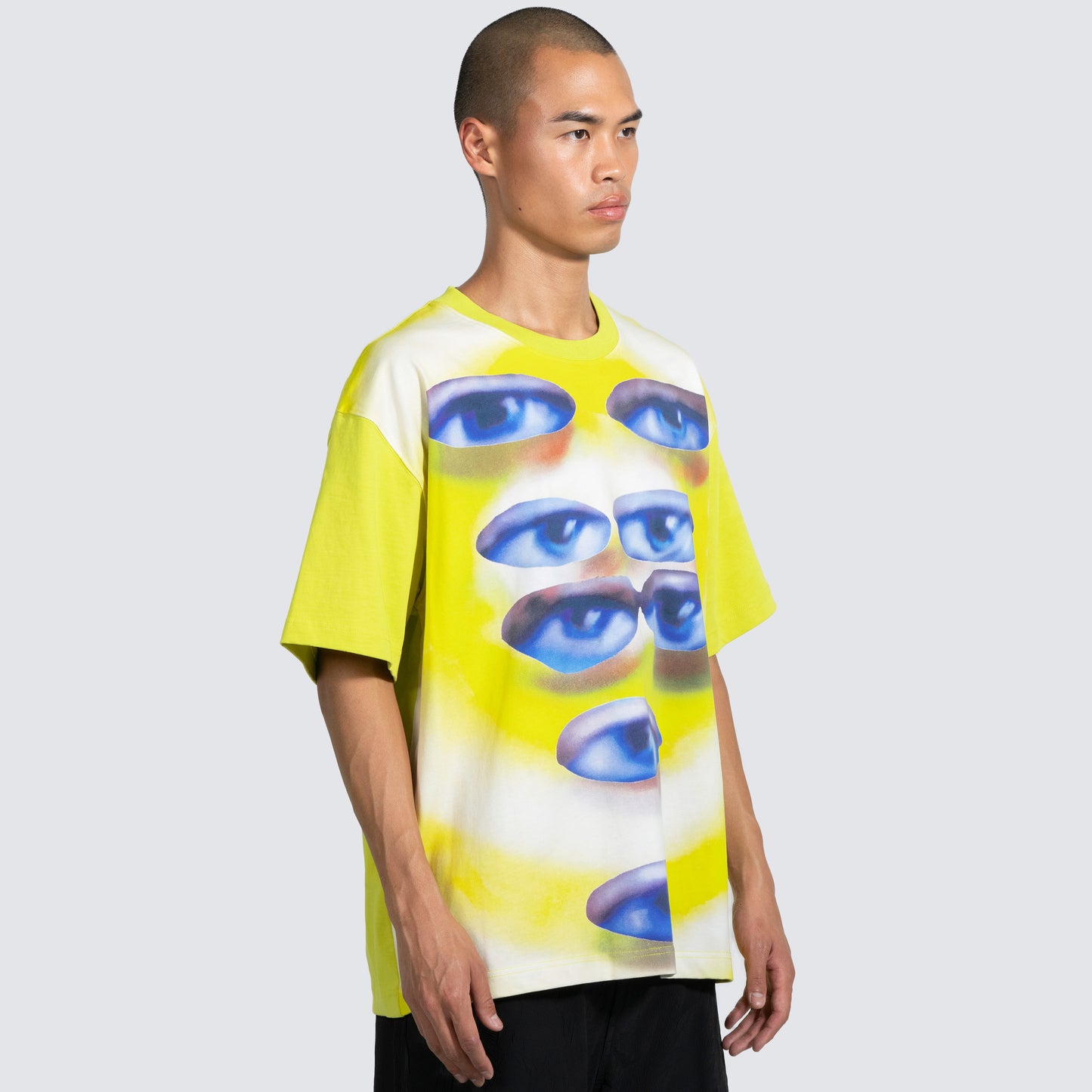 HUMAN EYES HEAVYWEIGHT SHIRT