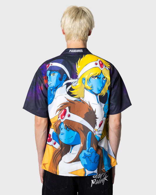 INTERSTELLA BUTTON UP