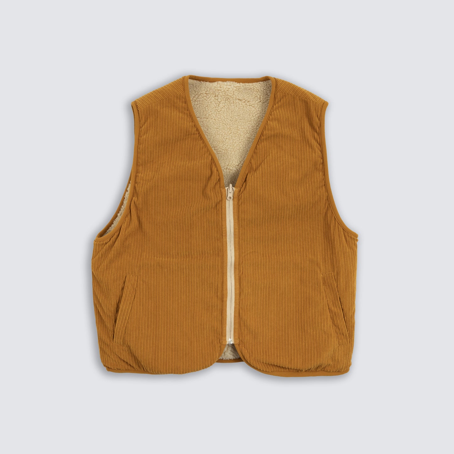 INFINITE REVERSIBLE VEST