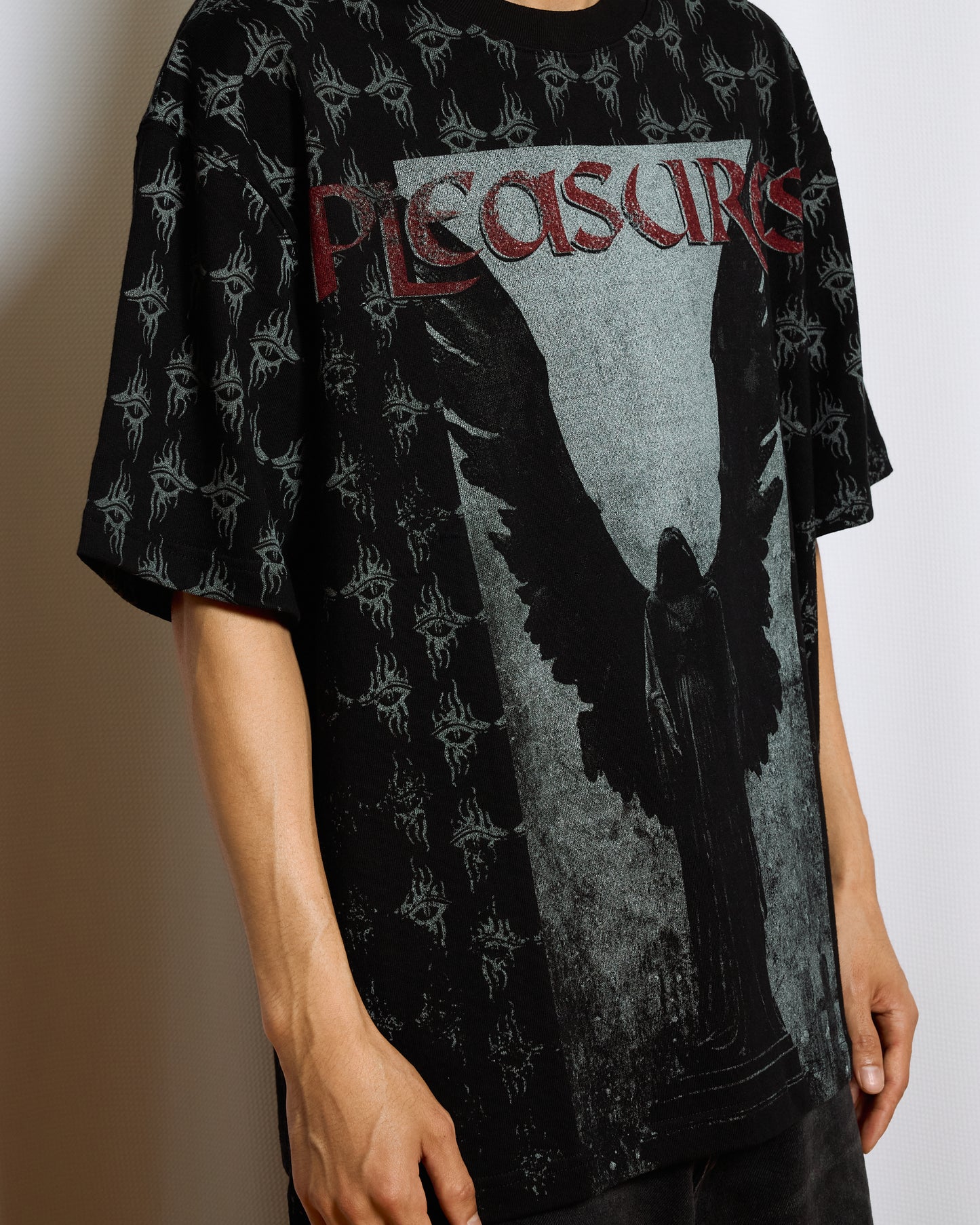 JUDGEMENT HEAVYWEIGHT SHIRT