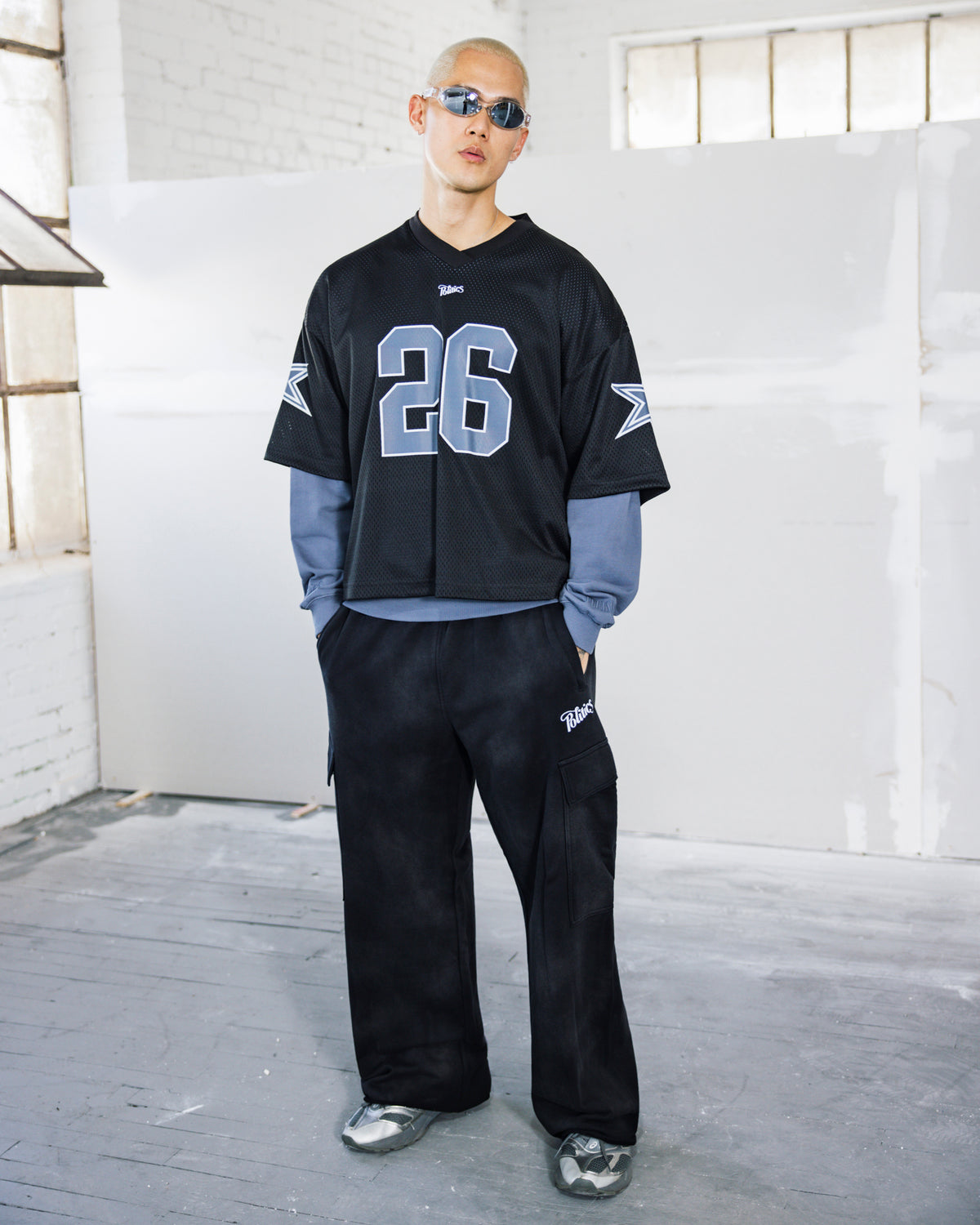 POLITICS CREWNECK