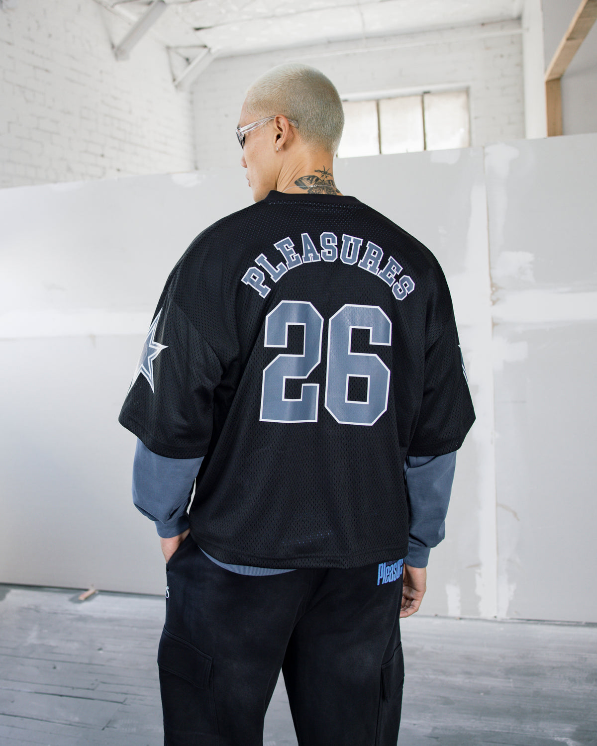 POLITICS CREWNECK
