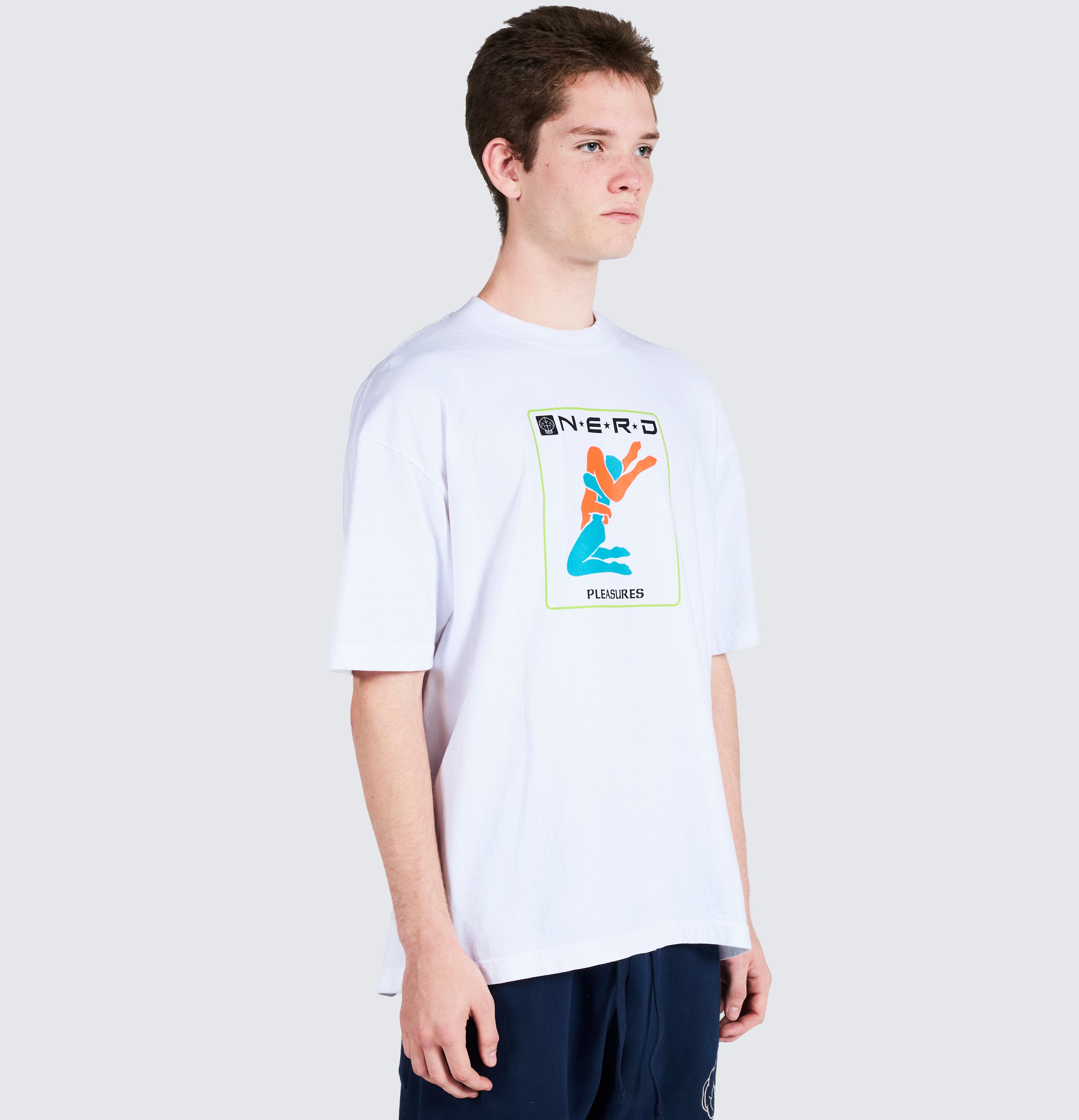 Pleasures t online shirt