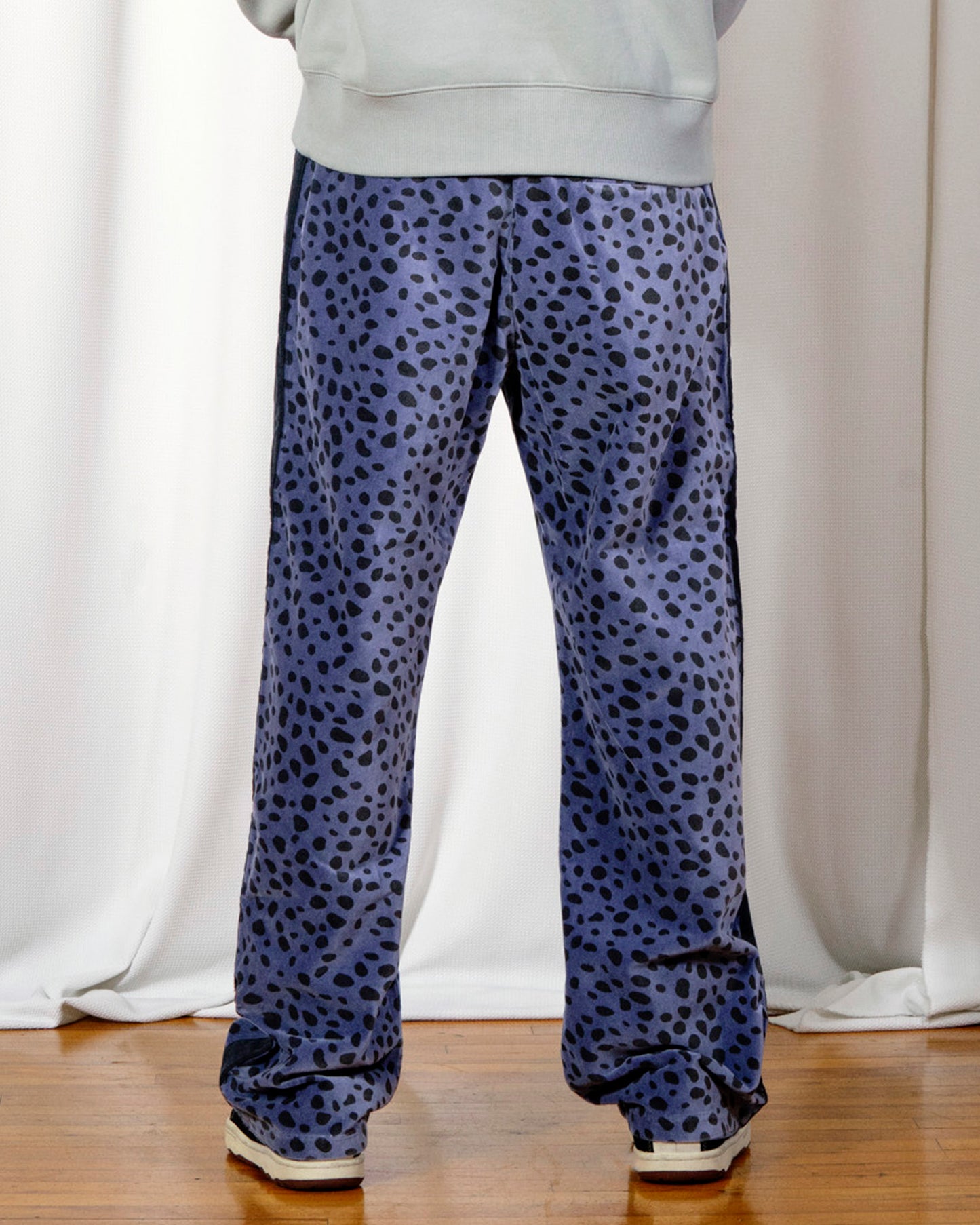 OZONE TRACK PANTS