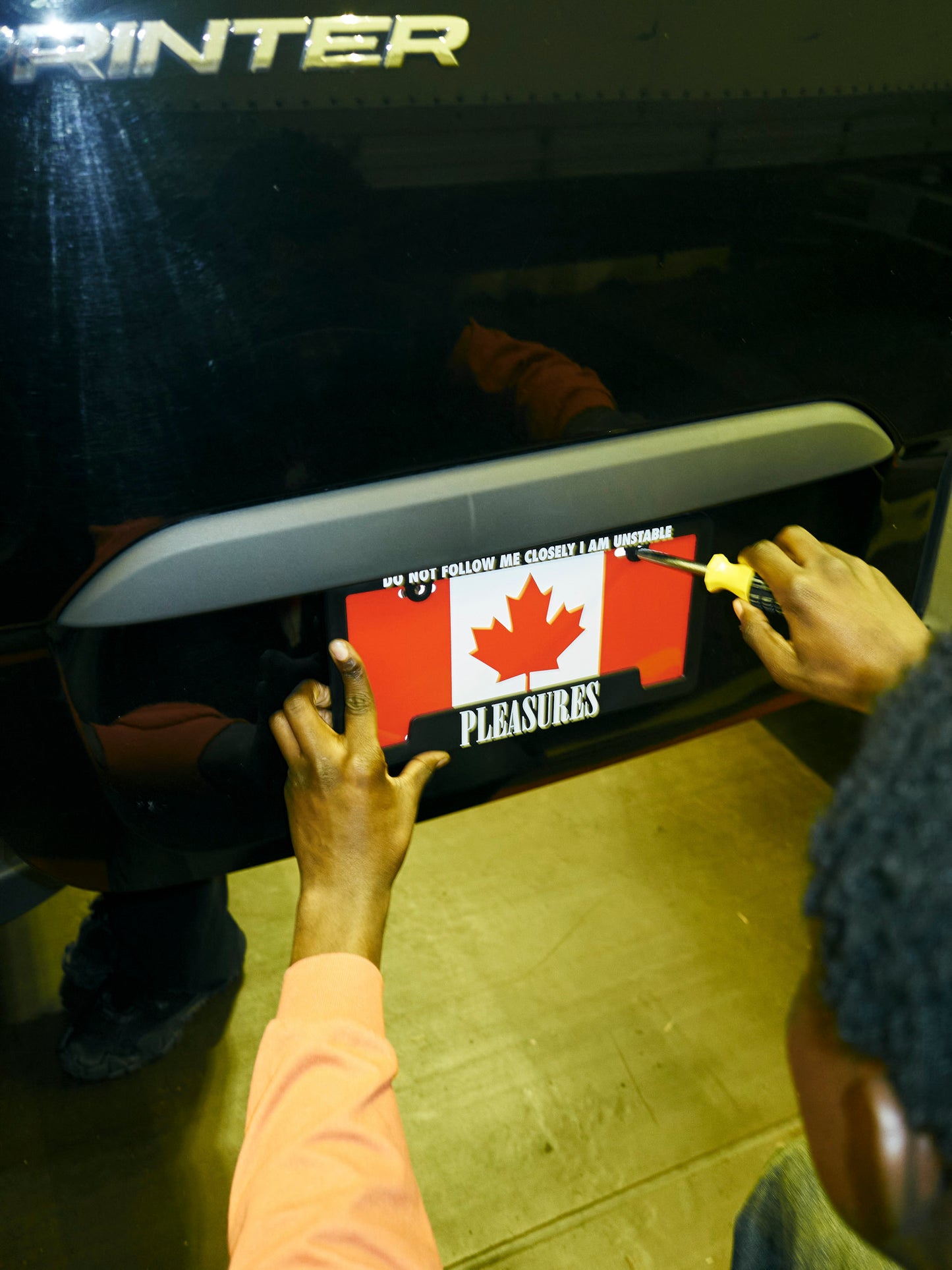 FOLLOW LICENSE PLATE COVER