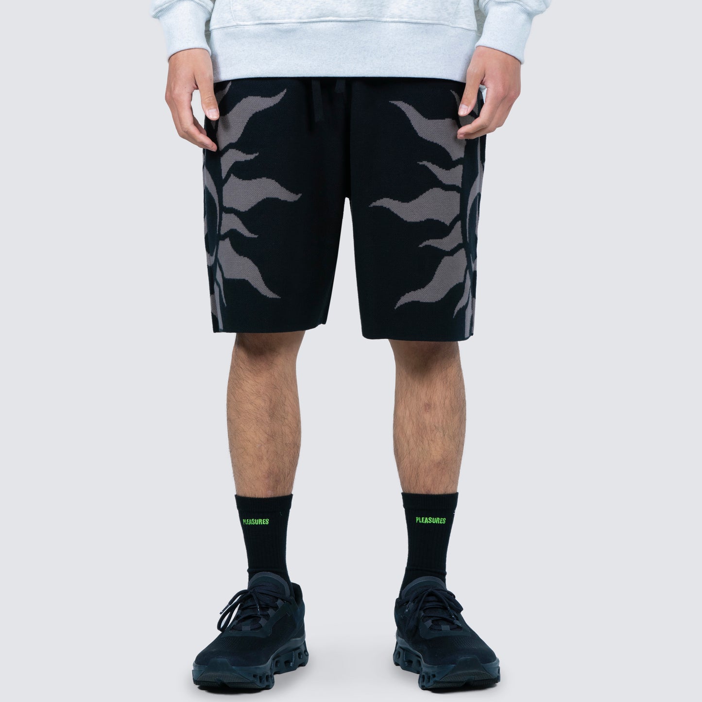 RADIATION JACQUARD SHORTS