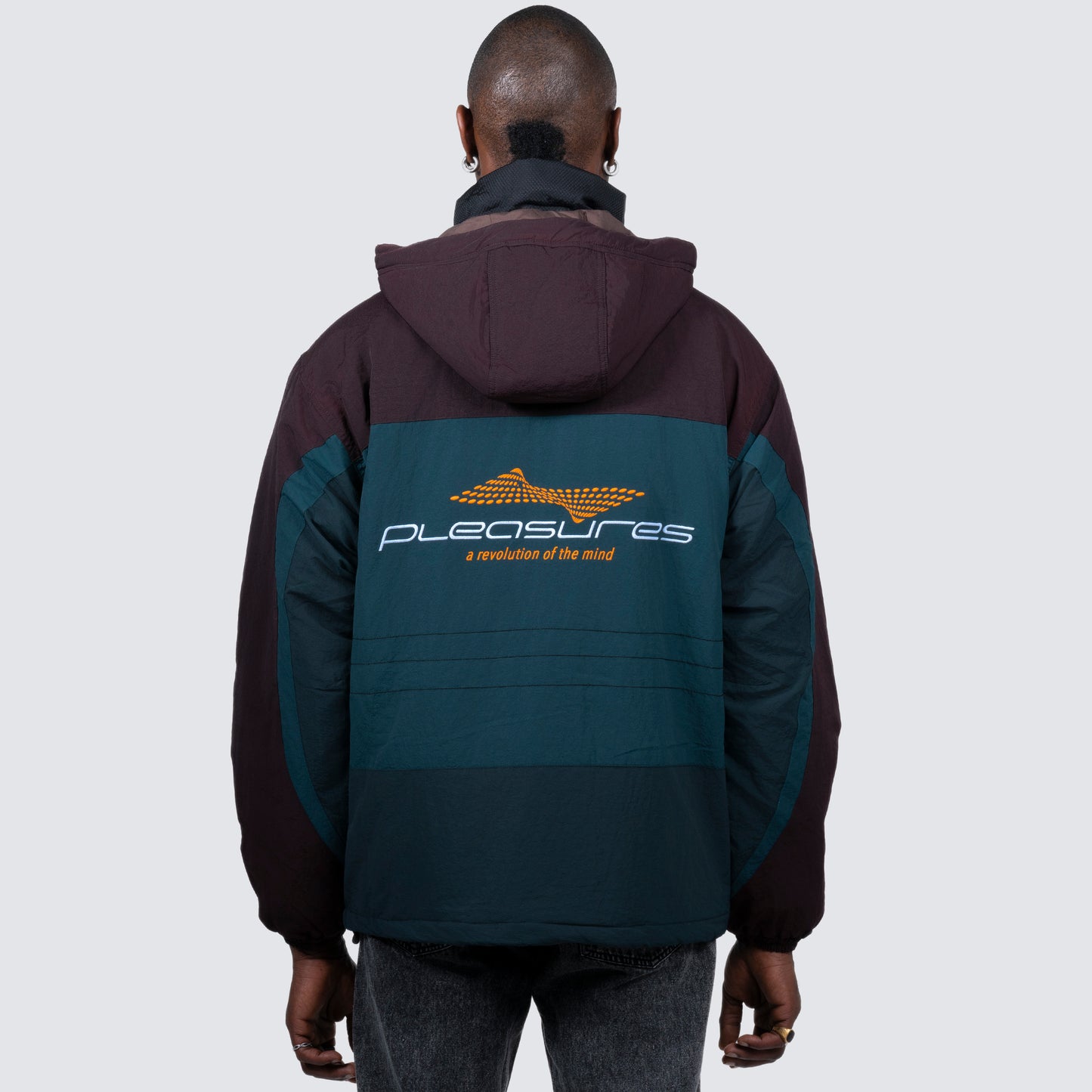 REVOLUTION OUTDOOR JACKET