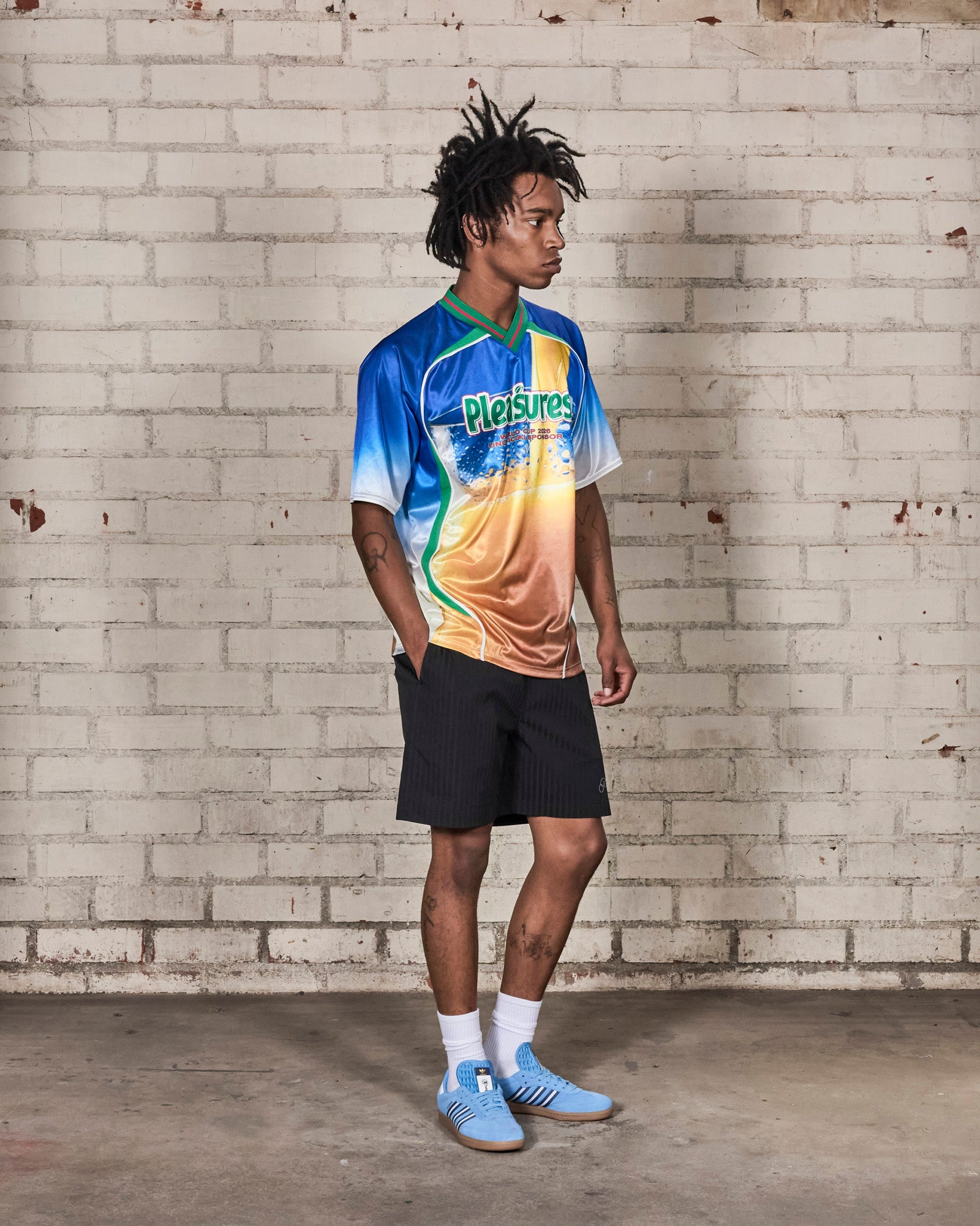 NEW ARRIVALS – PLEASURES