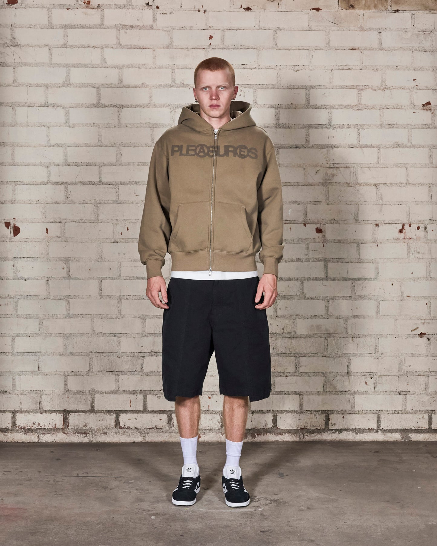 ZINE ZIP HOODIE