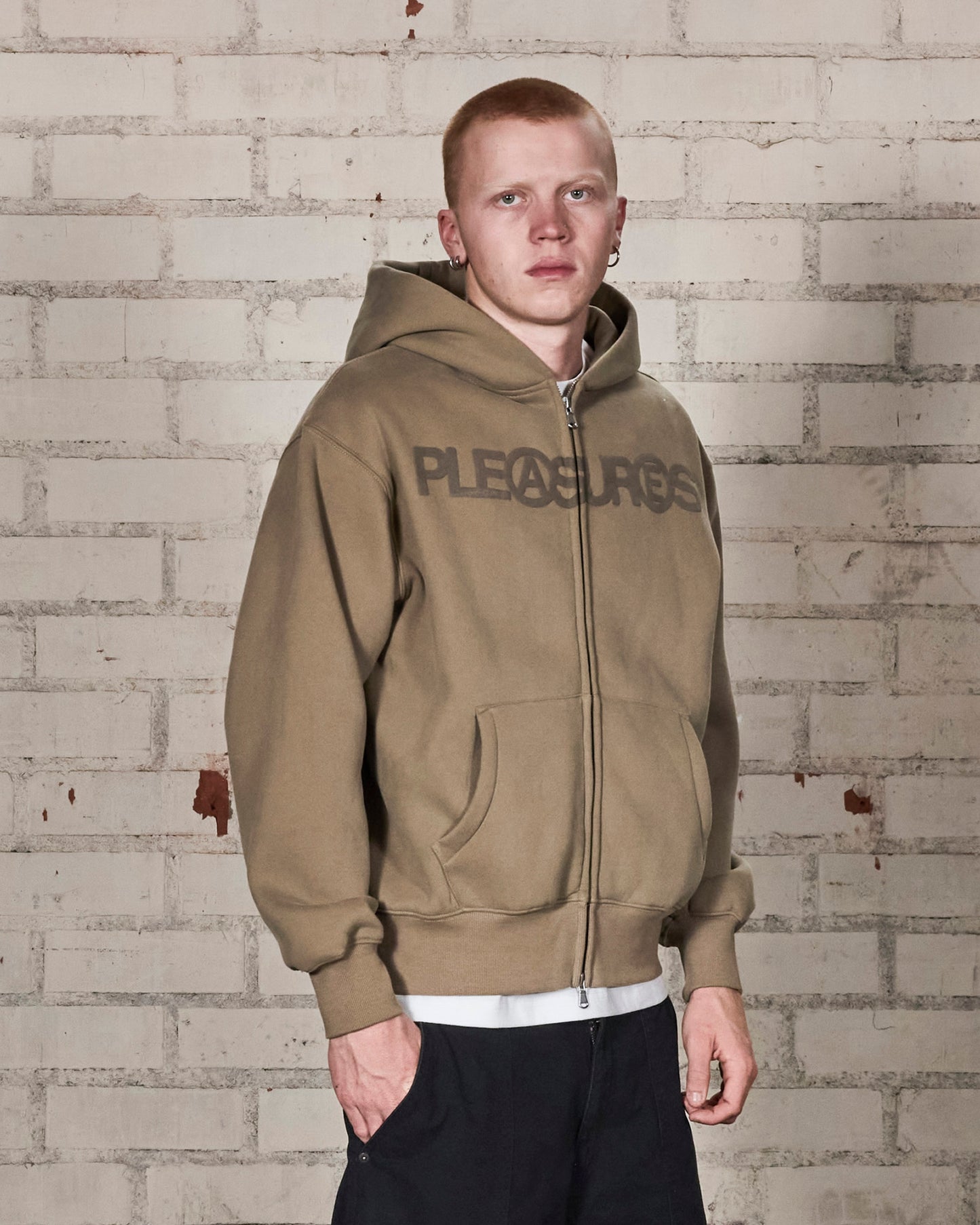 ZINE ZIP HOODIE