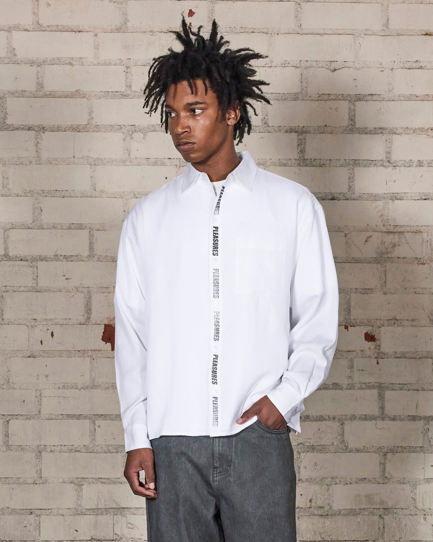 IMPACT BUTTON UP