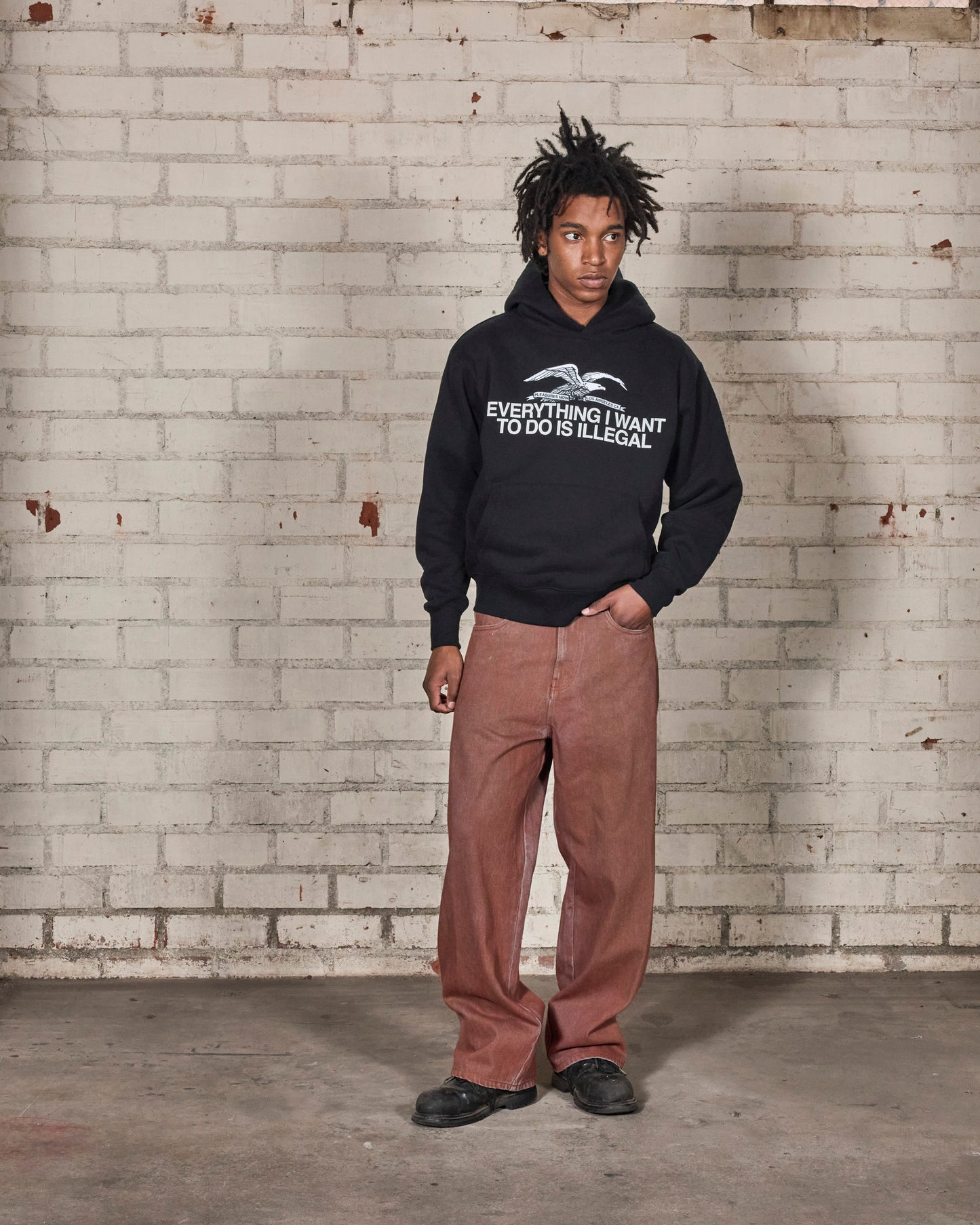 ILLEGAL HOODIE