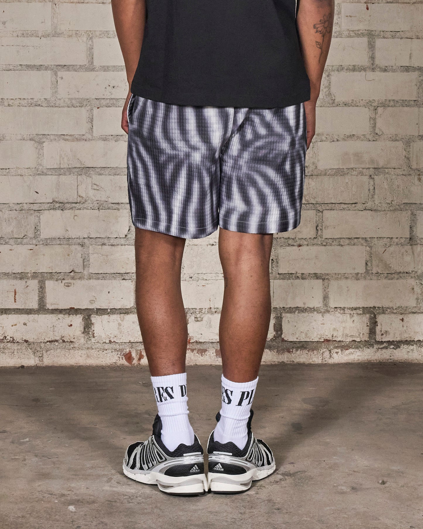 MARBLE ACTIVE SHORTS