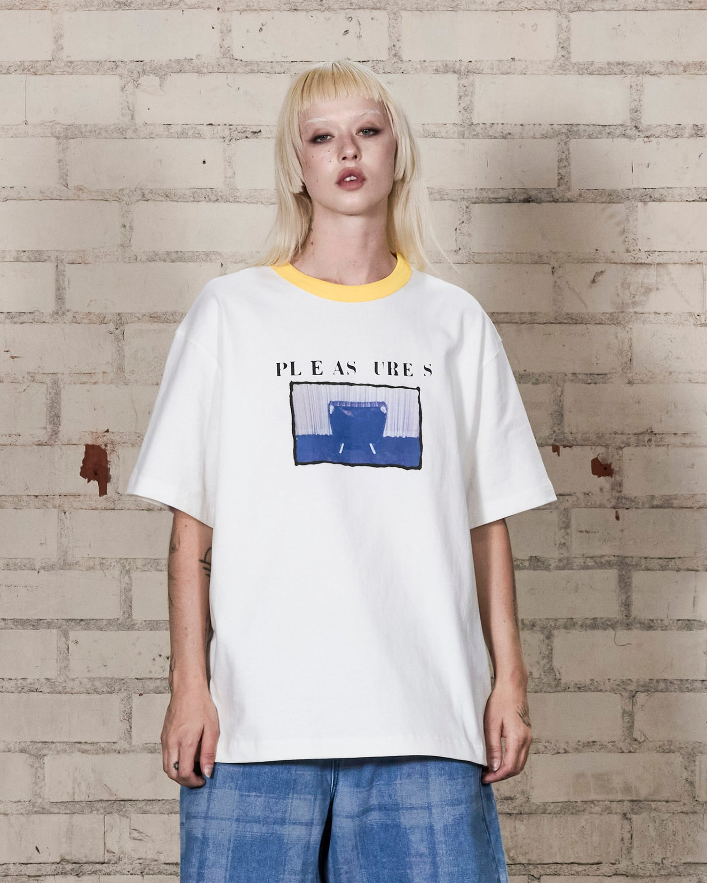 SPEAKING HEAVYWEIGHT SHIRT