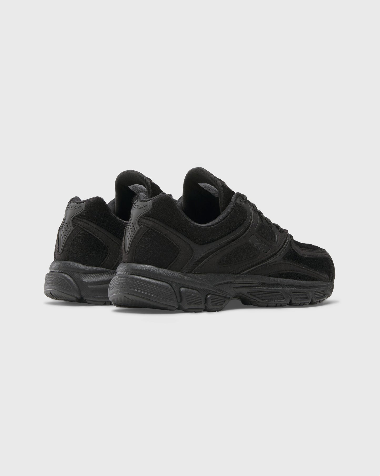 PLEASURES X REEBOK RBK PREMIER TRINITY KFS (RUNNING) - BLACK