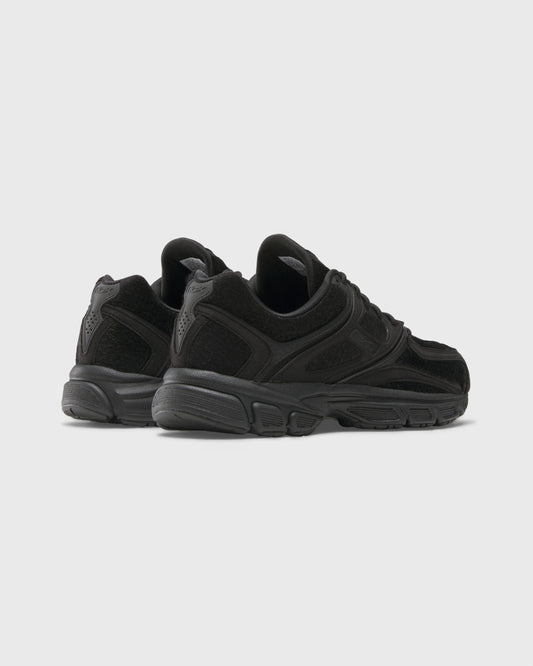 PLEASURES X REEBOK RBK PREMIER TRINITY KFS (RUNNING) - BLACK
